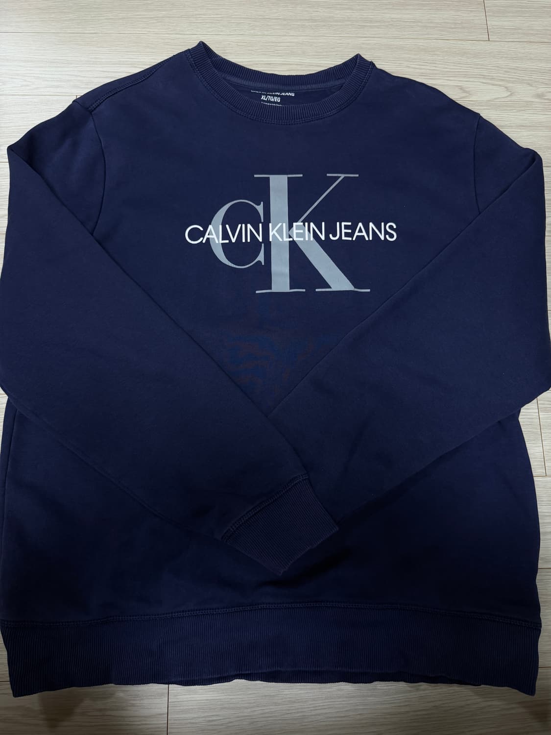 켈빈클라인 네이비 맨투맨 XL 상품이미지2