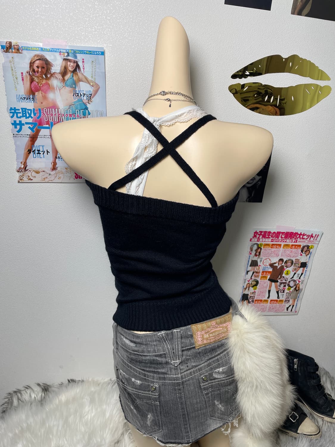 Pinky&dianne y2k 레터링 나시 슬리브리스 탑 상품이미지2