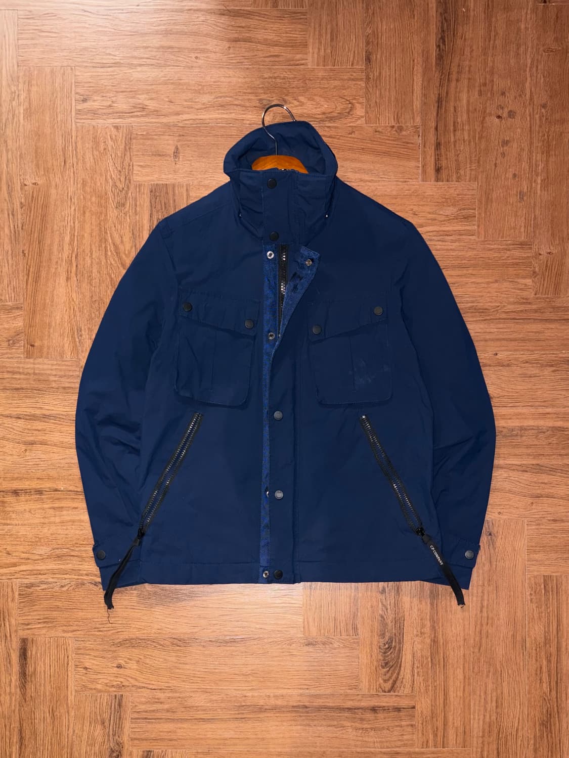 C.P. 컴퍼니 테크 바람막이 상품이미지2