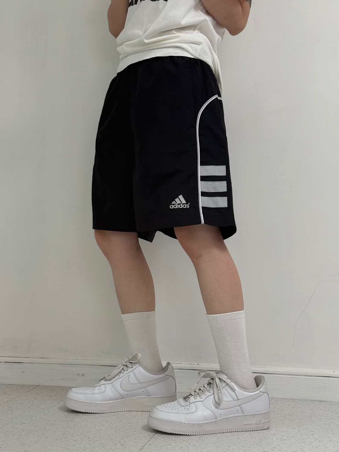 아디다스 블랙 반바지 상품이미지2