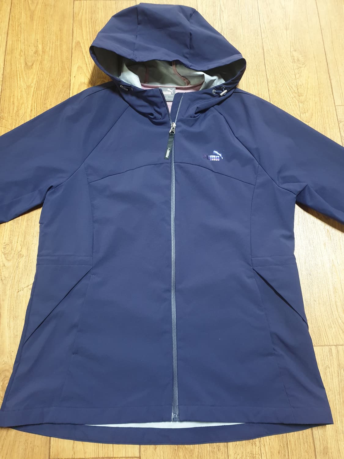 1167 푸마 아우터 바람막이 100 사이즈입니다 상품이미지1