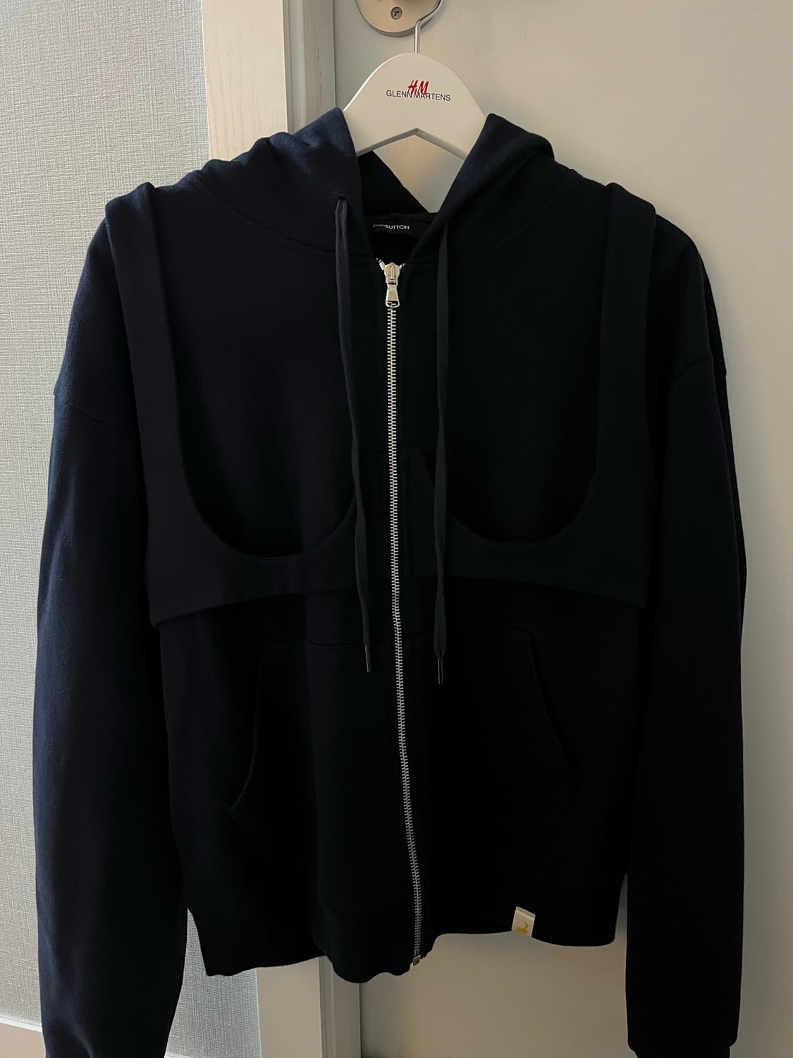 Pushbutton cut out bra hood zipup navy 상품이미지4