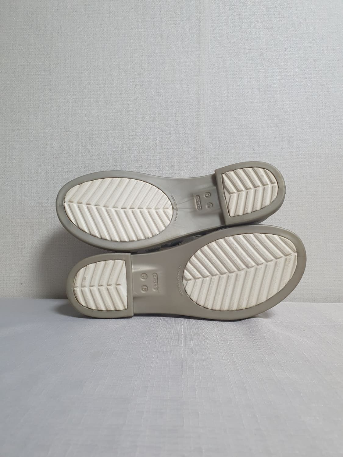 230mm 크록스 툴룸 글리터 샌들 실버 상품이미지8