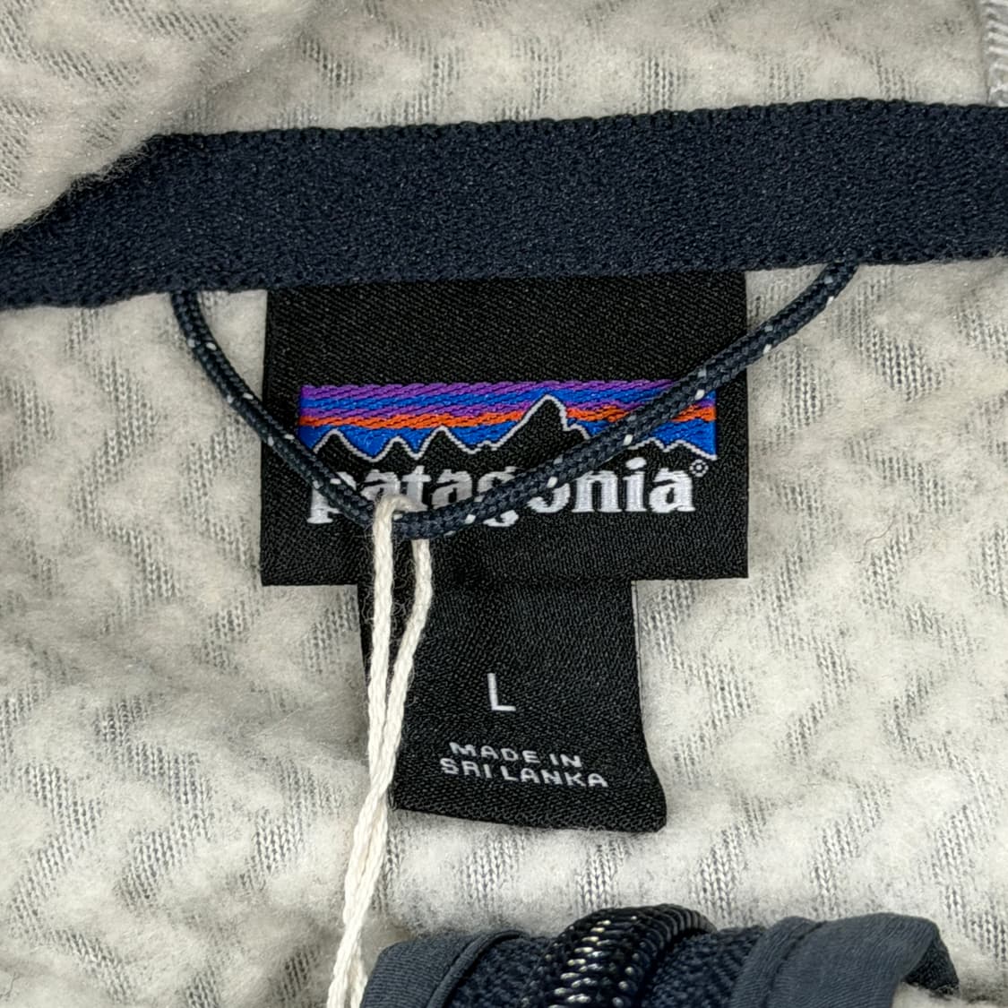 파타고니아 우먼 R1 에어 풀집 후디 자켓 L 상품이미지4