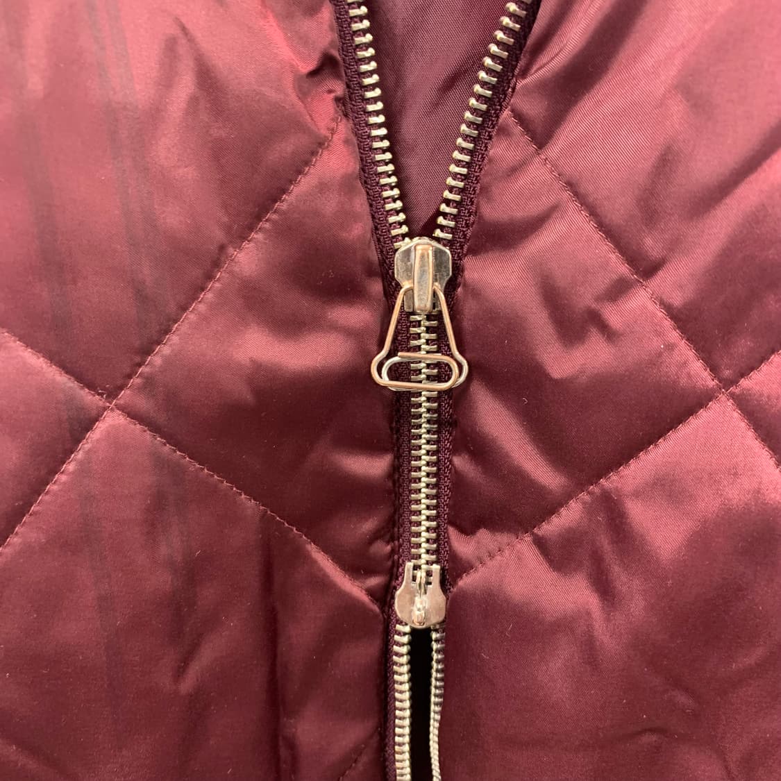 아디다스 대장급 버건디 퀼팅 자켓 상품이미지4