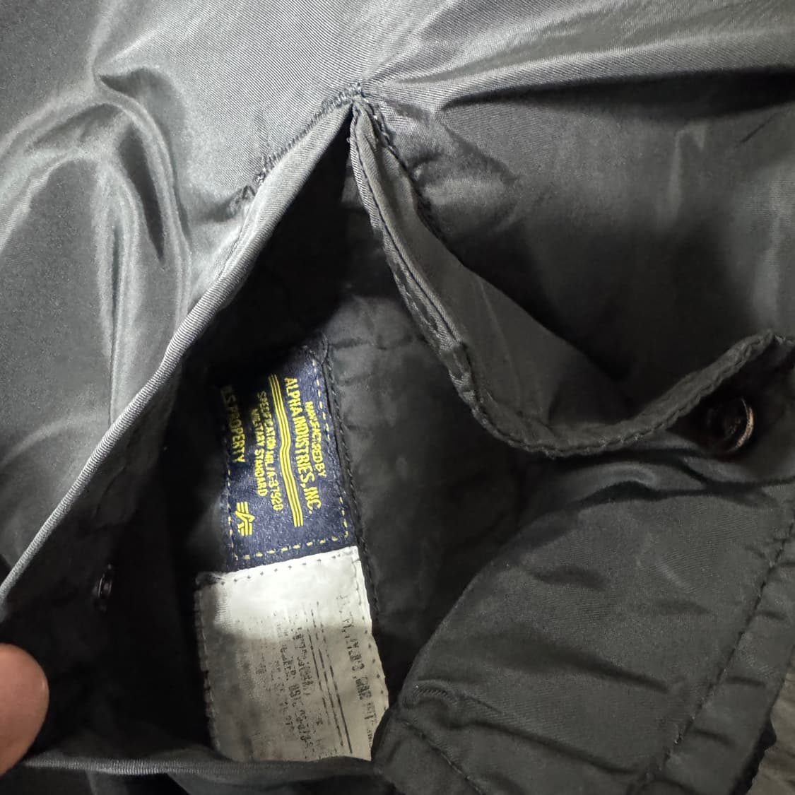 알파인더스트리 Ma-1 간절기 자켓 M사이즈  상품이미지3