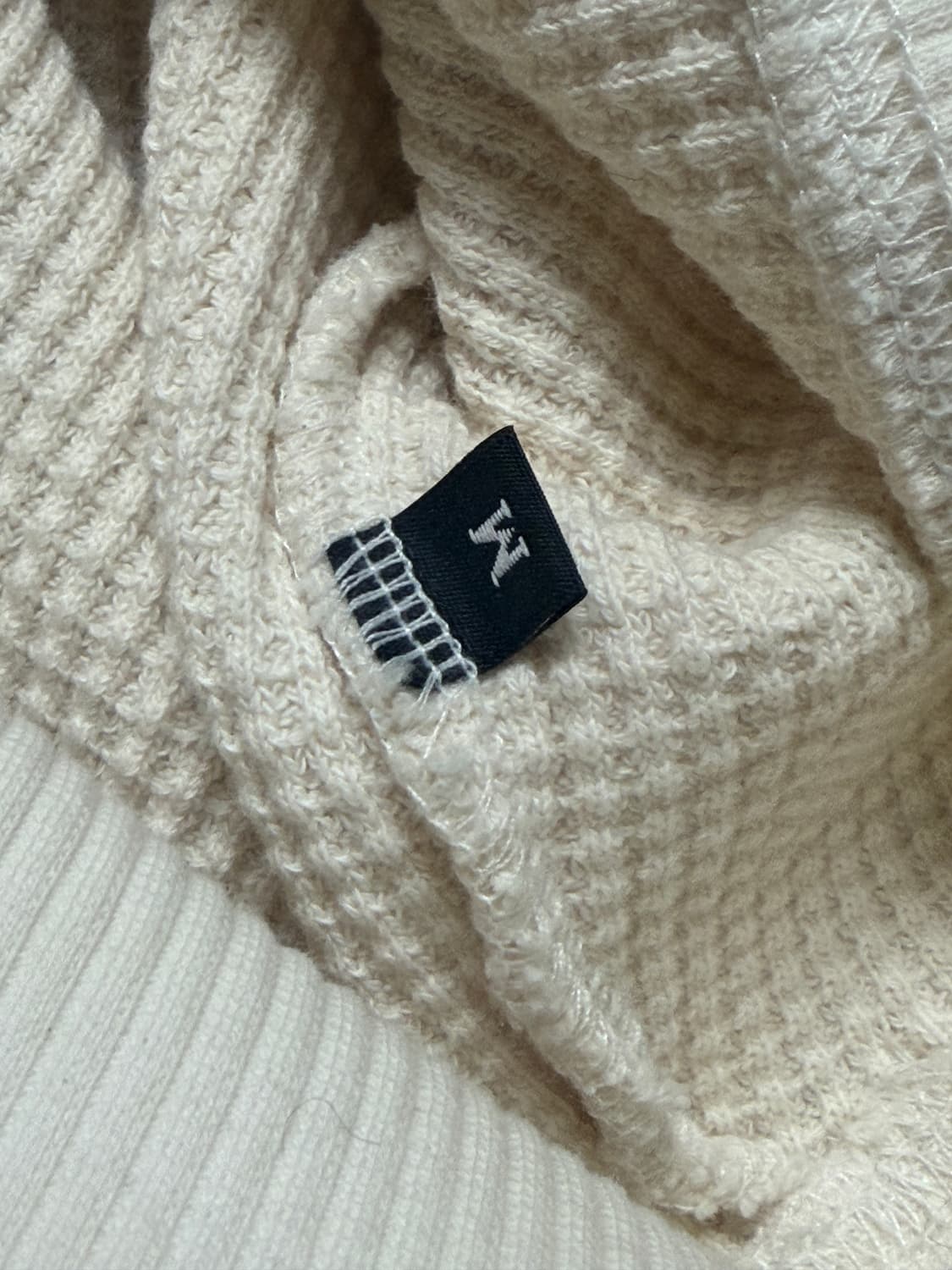 떠그클럽 와플니트 M 판매 상품이미지4