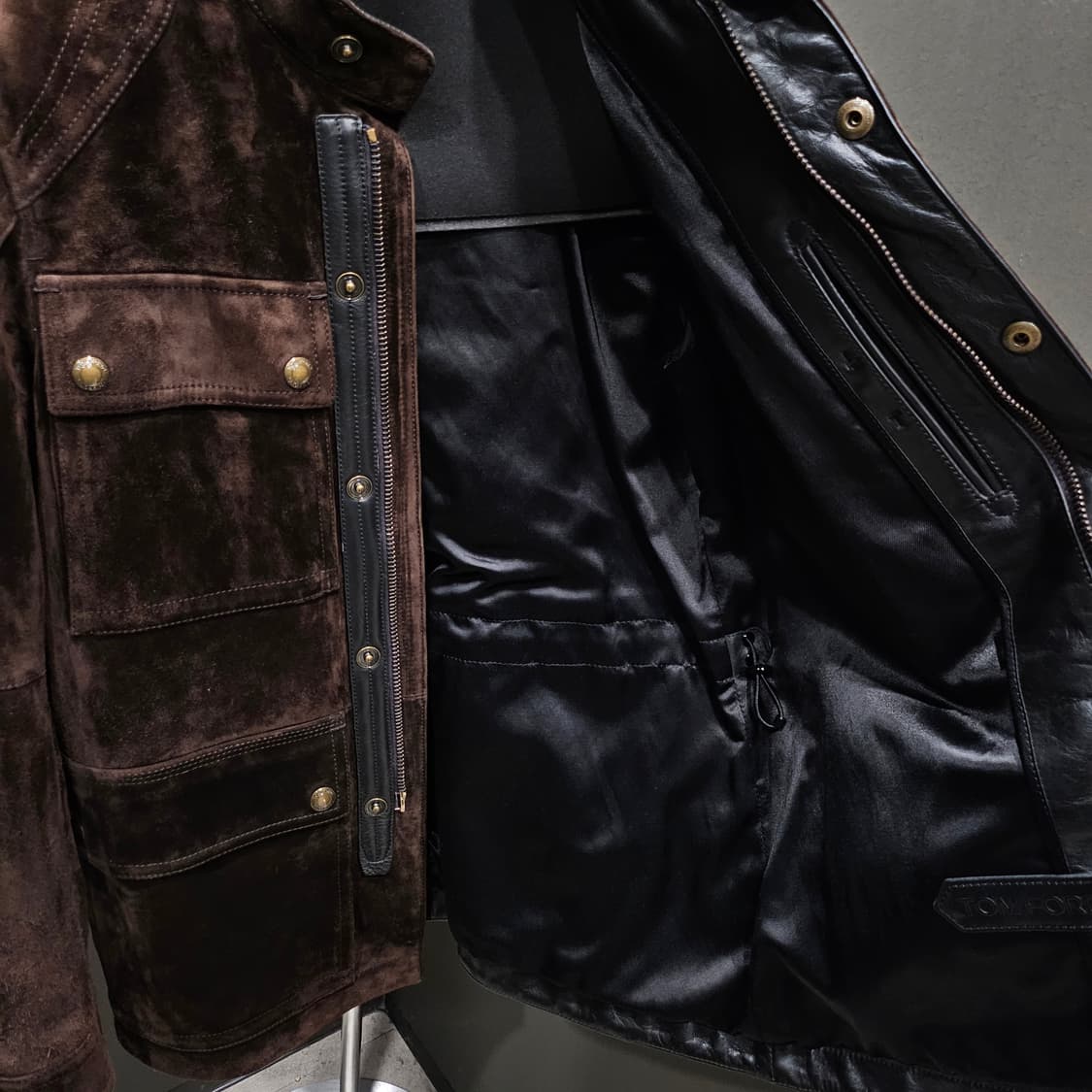 톰포드 모터사이클 금장버튼 스웨이드 레더트리밍 가죽자켓 상품이미지8