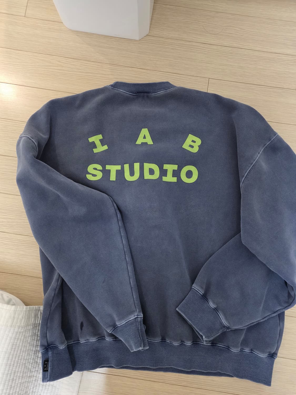 IAB 아이앱스튜디오 피그먼트 네이비 L 상품이미지3