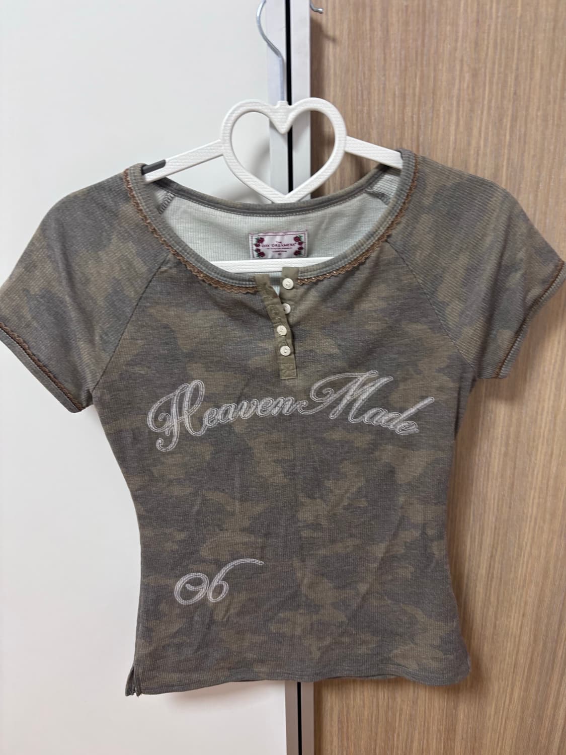 Heavenly Button Down Camo Tee Forest 상품이미지3