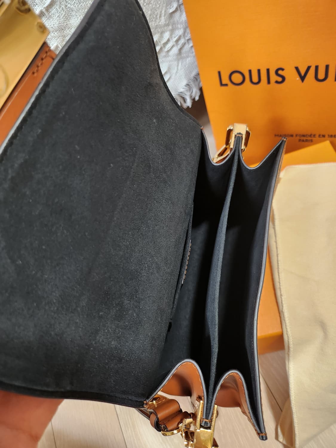 루이비통 미니 도핀 풀박스 상품이미지8