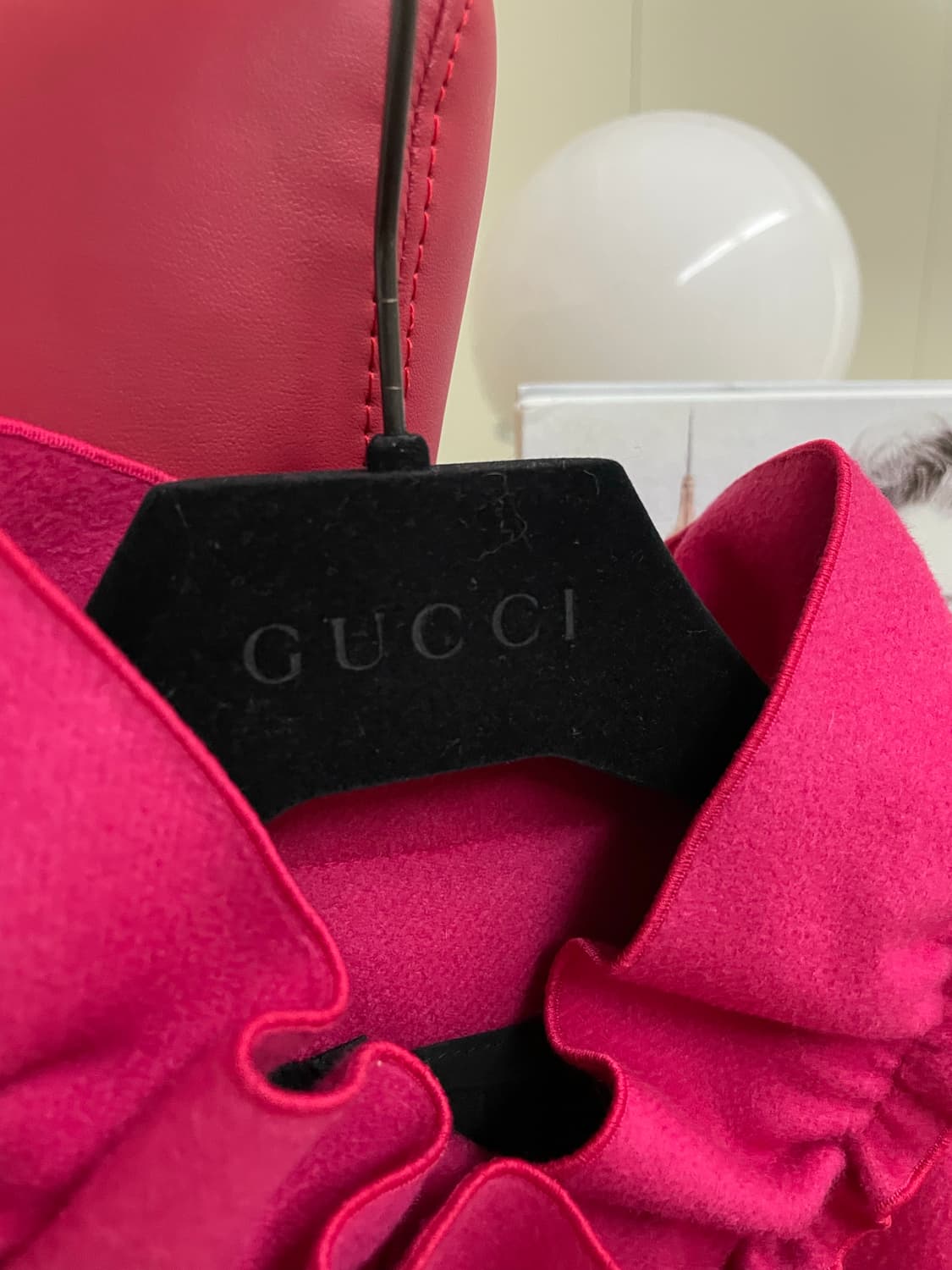 [새상품.정가400이상] GUCCI 러플 디테일 핑크 코트 상품이미지5