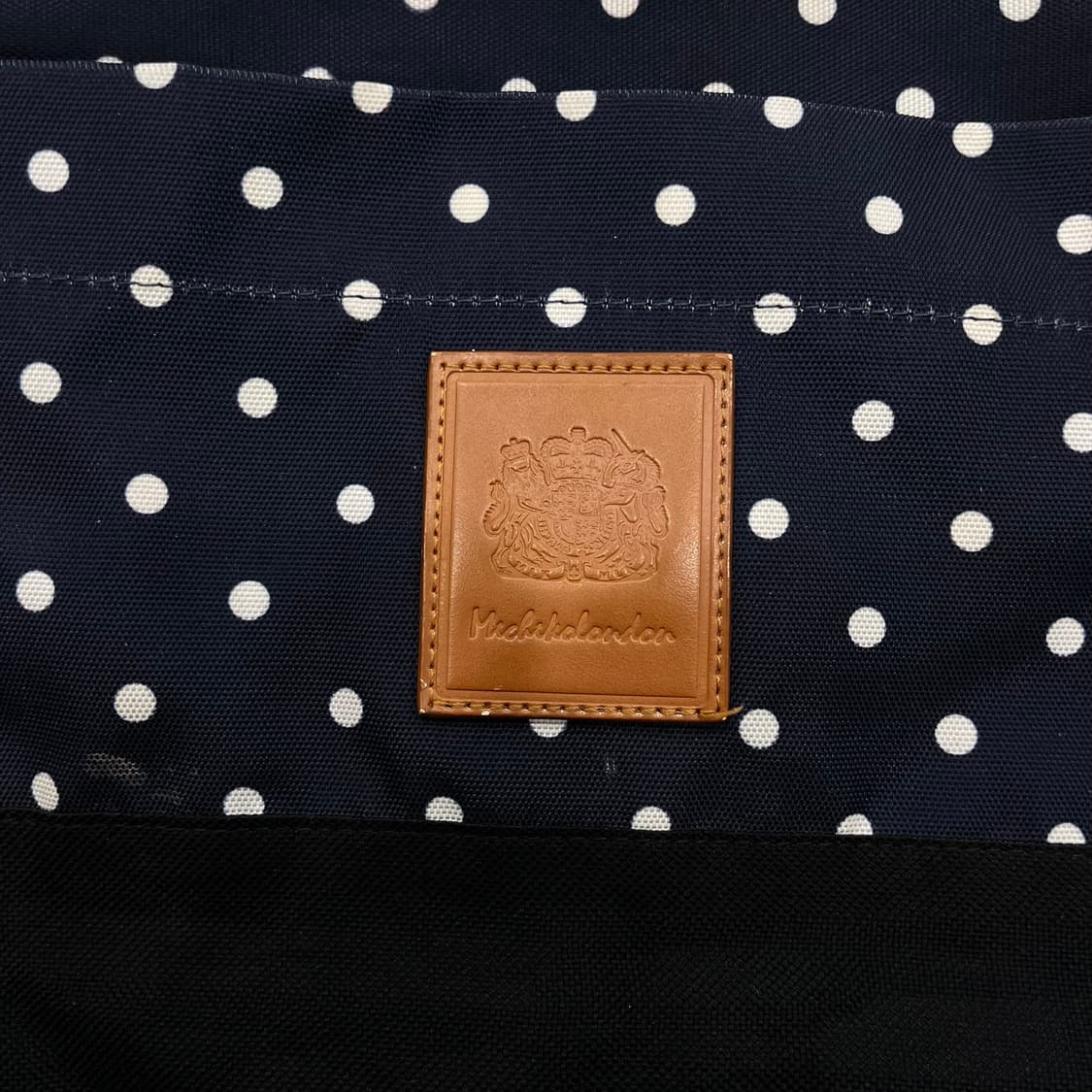 미치코런던 네이비 도트 더플백 상품이미지5