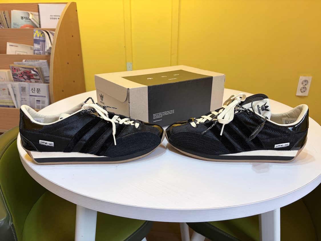 아디다스 송포더뮤트 컨트리OG 코어블랙 상품이미지5