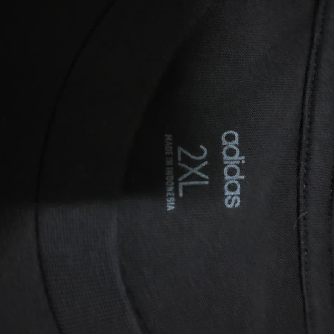 아디다스 남자 반팔  티 셔츠 2xl 110 거의 새옷 블랙 상품이미지3