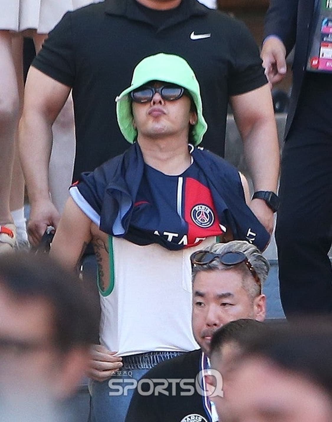 피스마이너스원 버캣햇 팝니다 지디 착용 상품이미지1