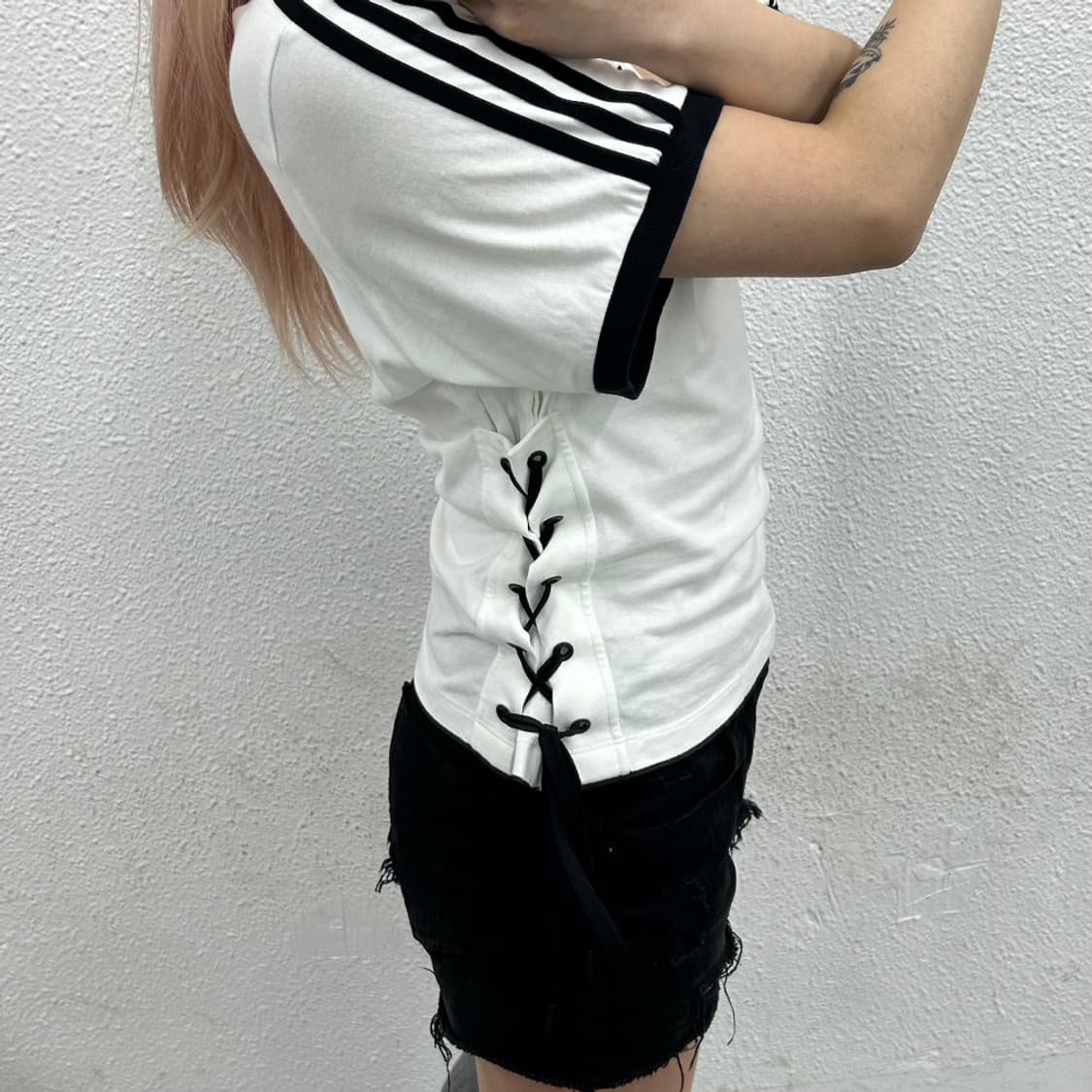 아디다스 코르셋 화이트 반팔 상품이미지2