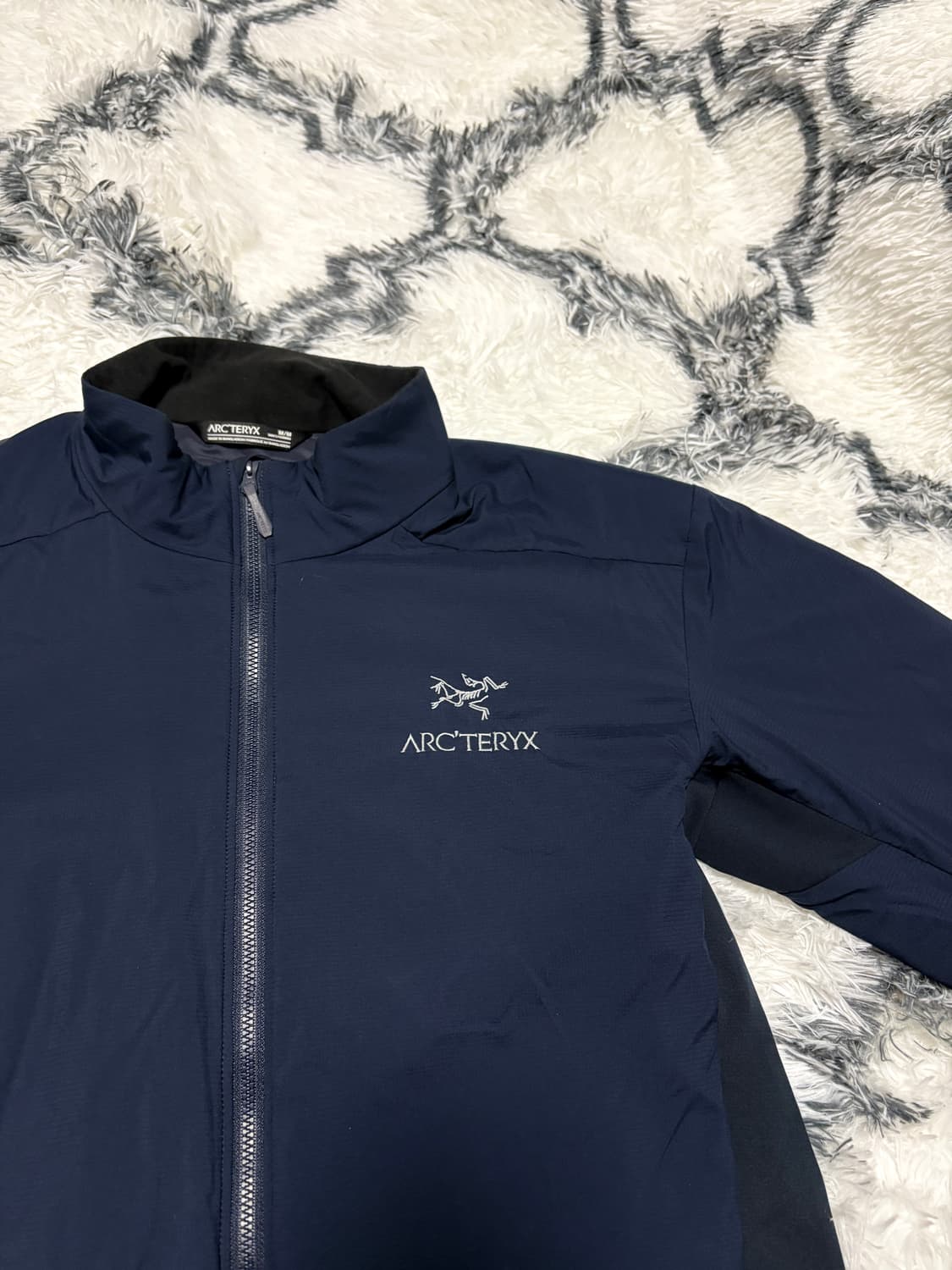 (교신가능)아크테릭스 아톰 LT 자켓 네이비 M 상품이미지2