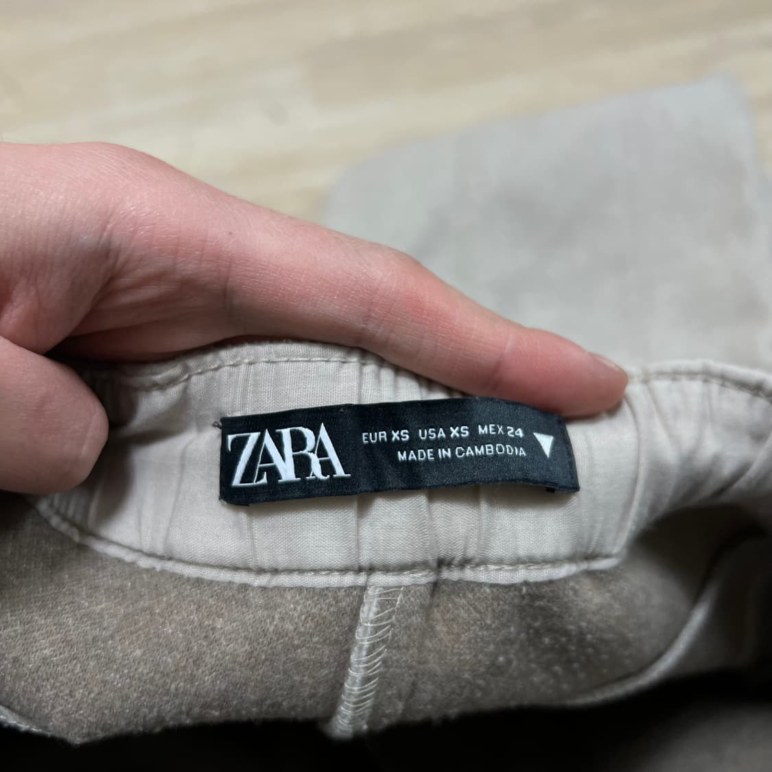 자라 여성 패치 포켓 심 트레이닝 밴딩팬츠 [오트밀] XS 상품이미지4