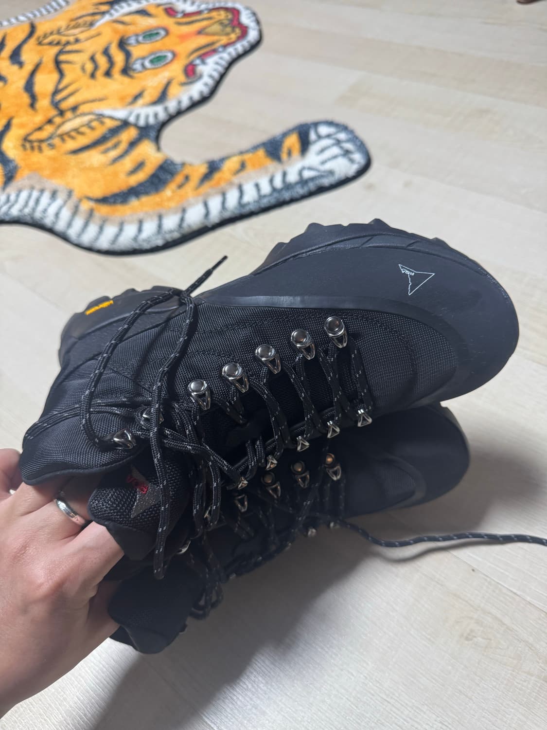 로아 안드레아스 트래킹화 상품이미지3