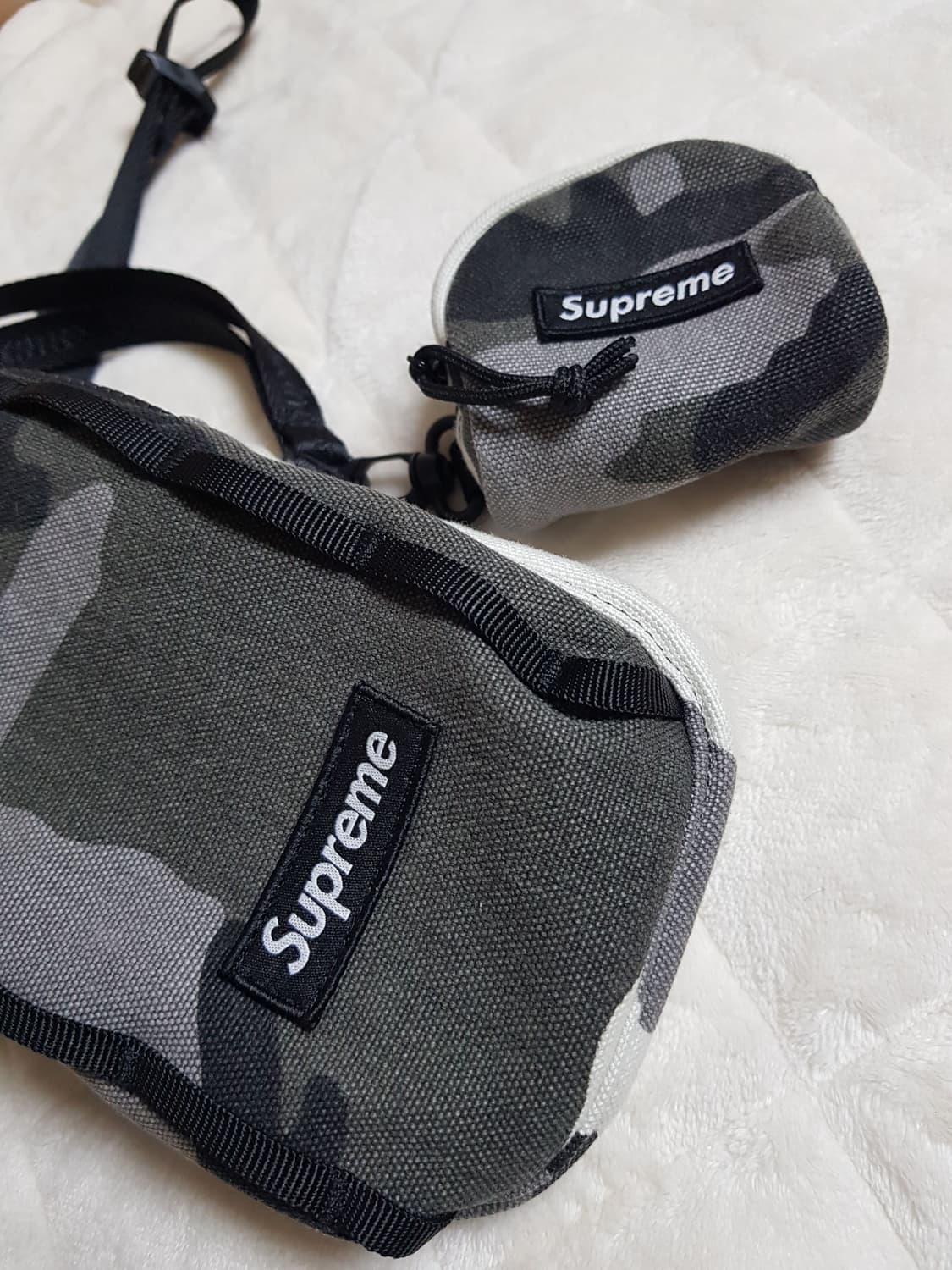 슈프림 카메라백 크로스백 스노우카모 25SS 상품이미지4