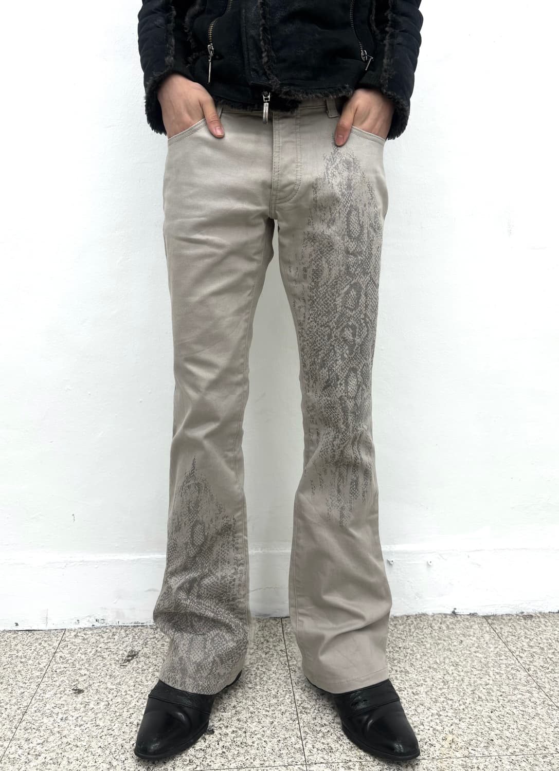5351 Pour Les Hommes python flared pants 상품이미지5