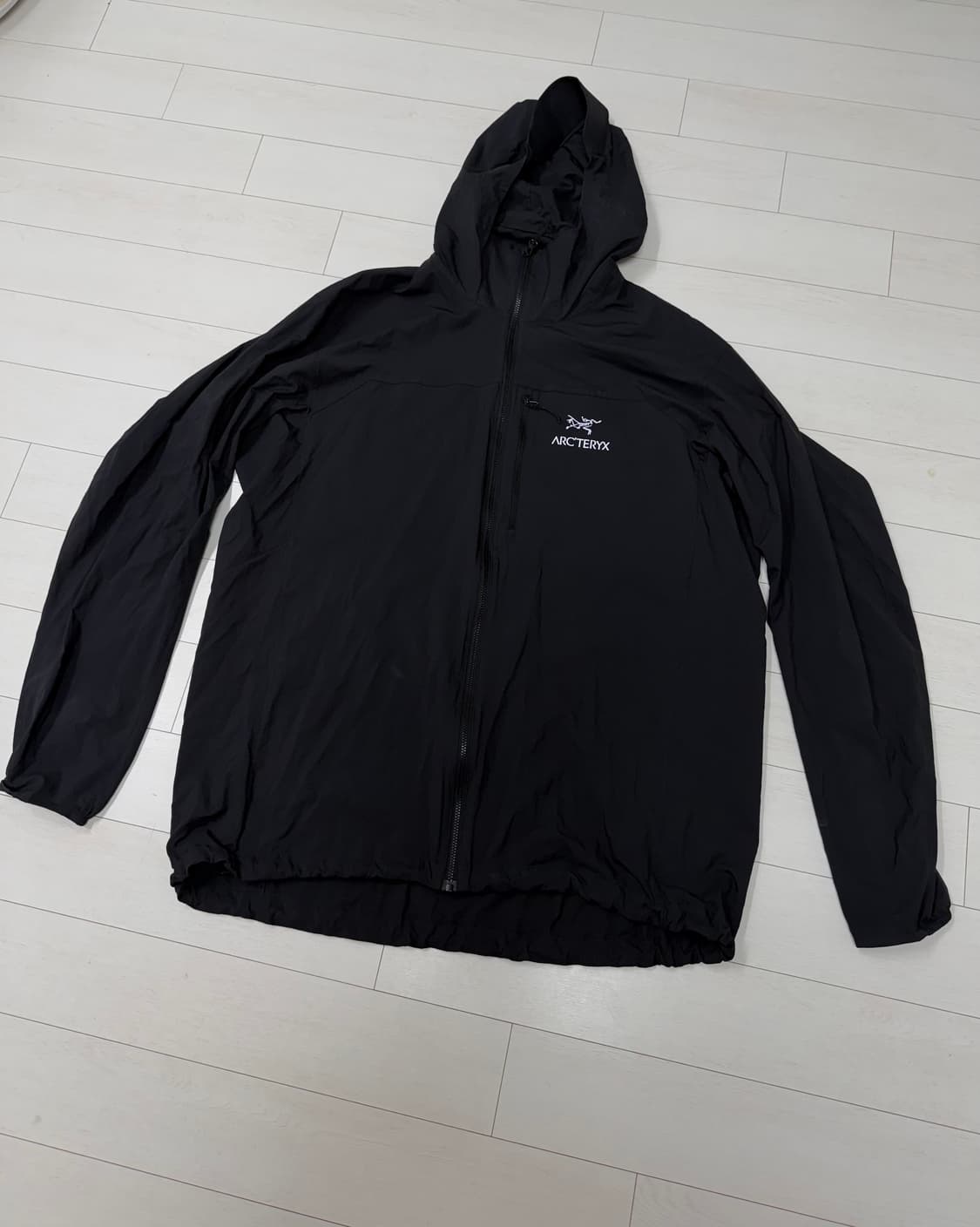 아크테릭스 스쿼미시 XL 사이즈 블랙  상태 9.7/10  하자 뜯김 X 상품이미지1