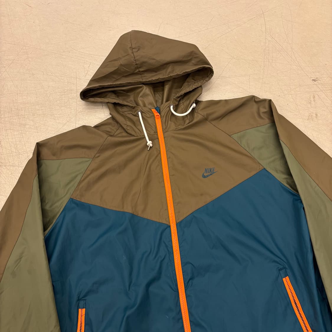 나이키 배색 윈드러너 바람막이 상품이미지2