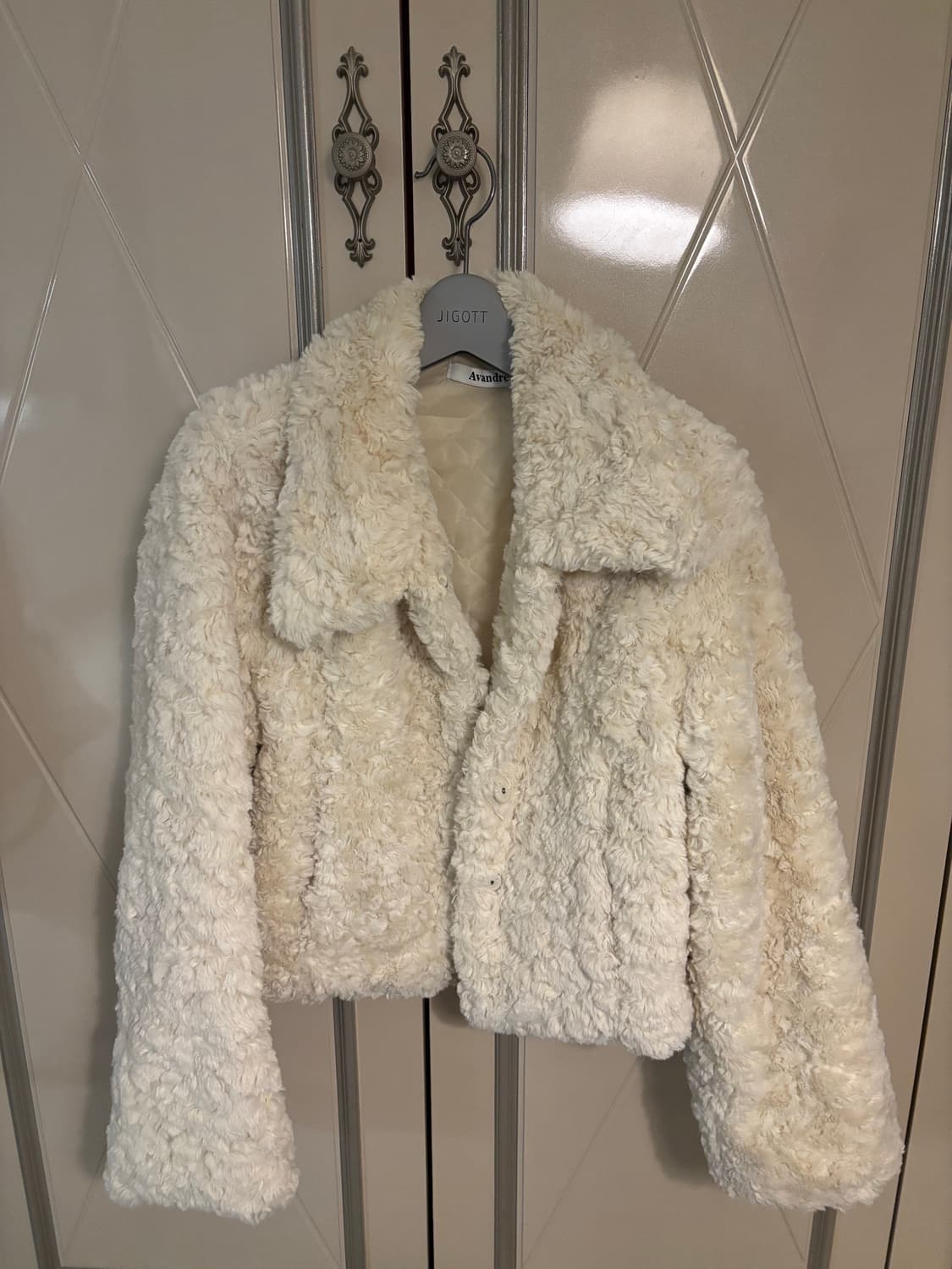 어반드레스 퍼자켓 팝니다 상품이미지1