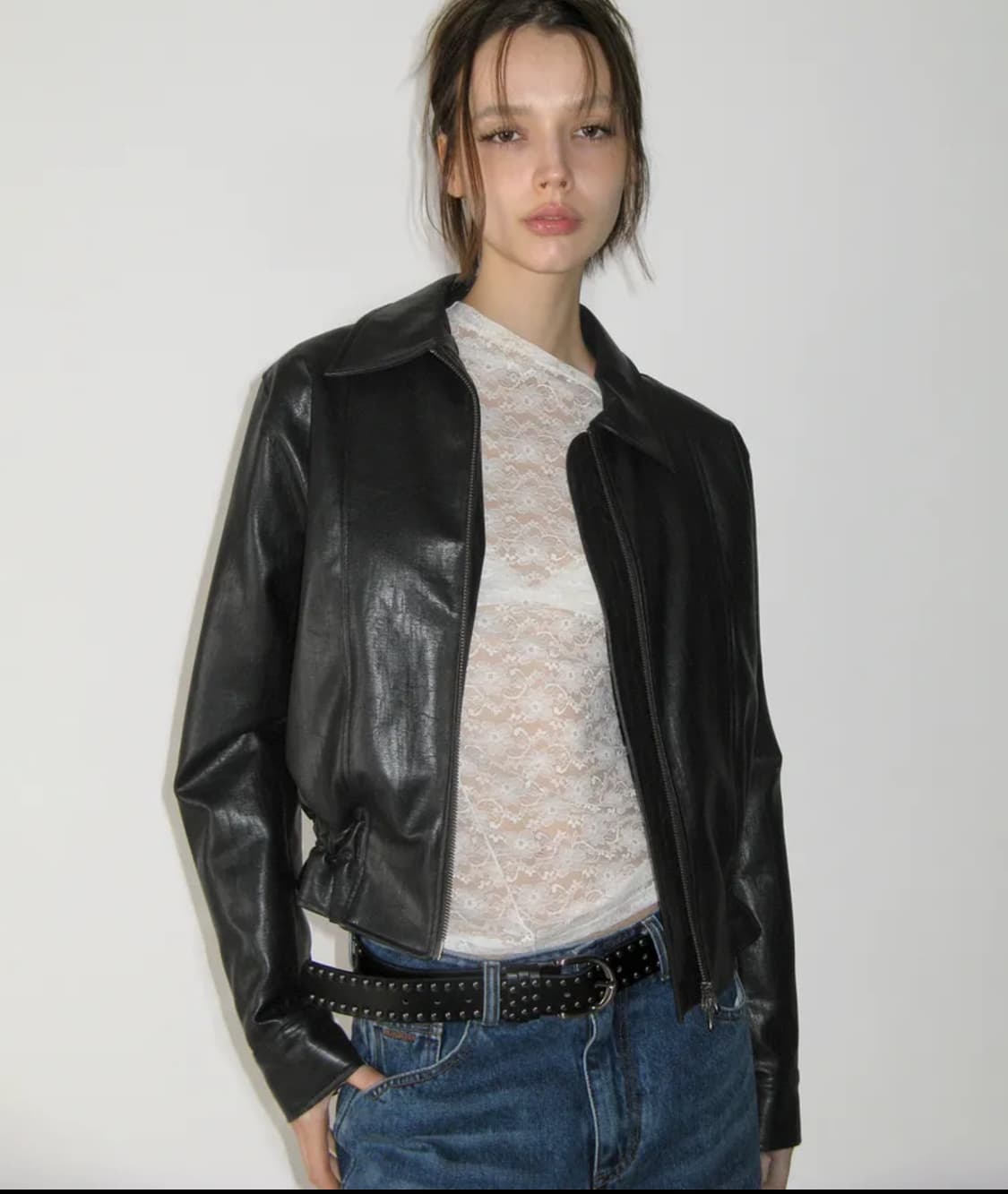 썬번프로젝트 Faux Leather Frill Jumper 상품이미지1