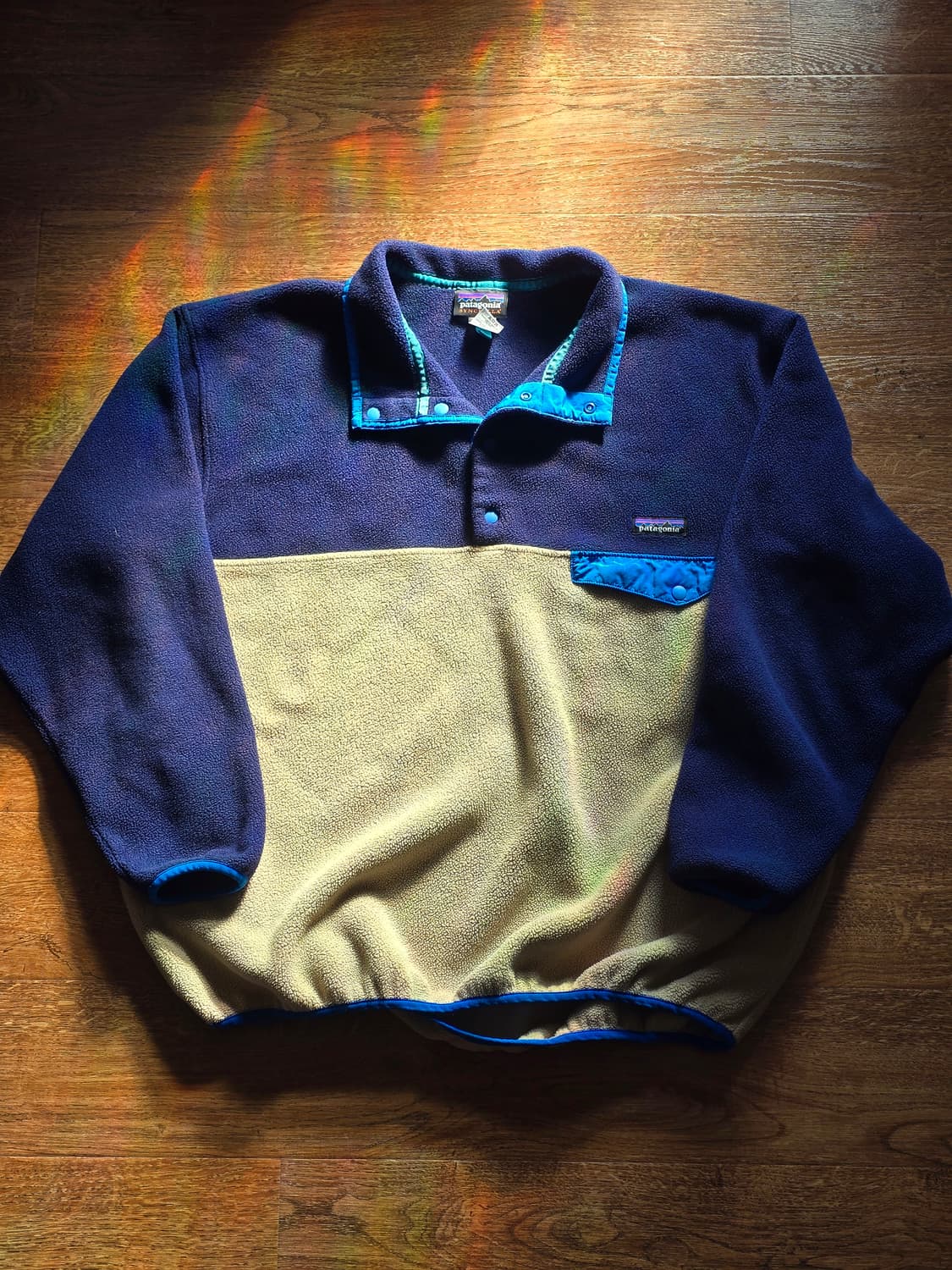 파타고니아 신칠라 스냅티 베이지 네이비 L 헤비웨이트 상품이미지2