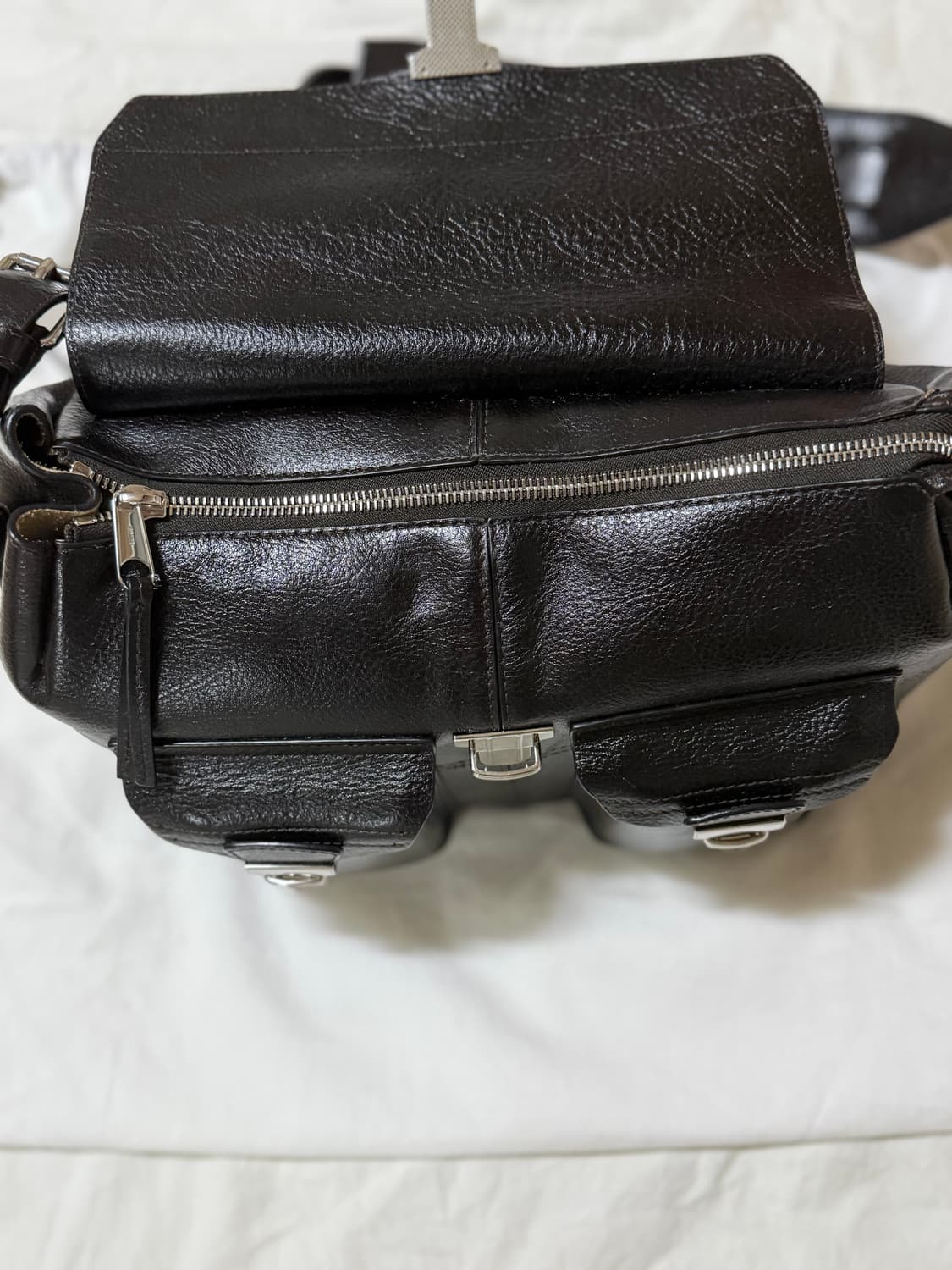 르메르 기어백 미디움 에스프레소 상품이미지8