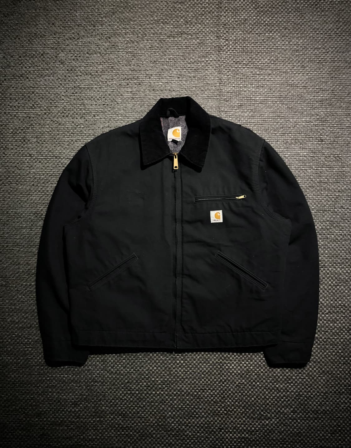 칼하트 디트로이트 J001 BLK L/R 상품이미지1