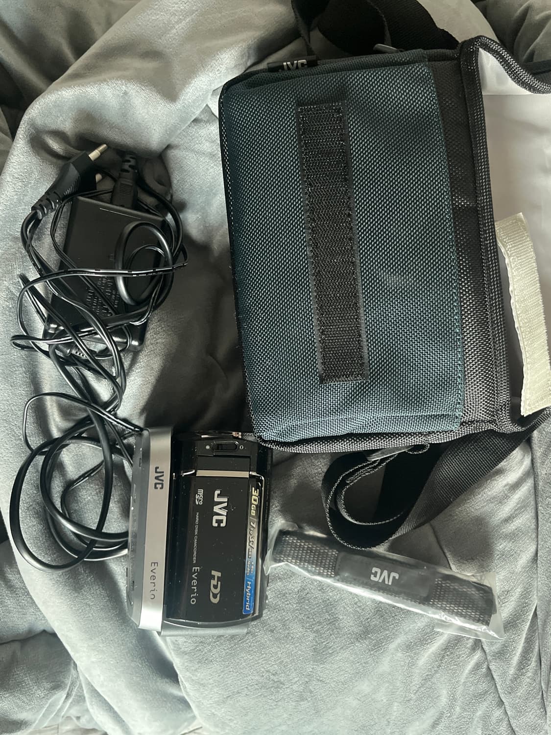 JVC everio 캠코더 + 가방 및 악세사리 상품이미지1