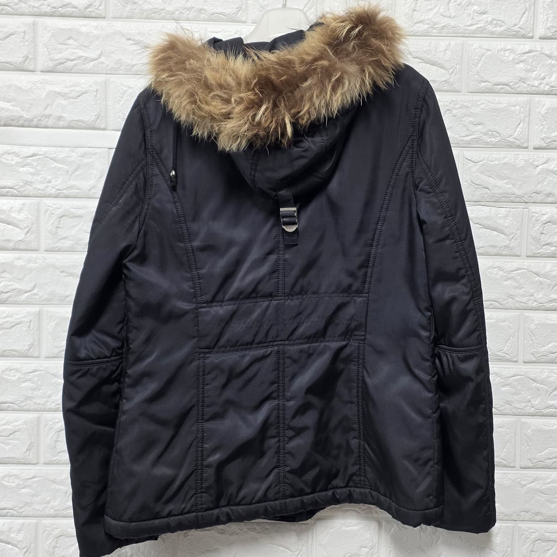 택포) MCM 블랙 패딩 자켓 4사이즈 M 상품이미지4