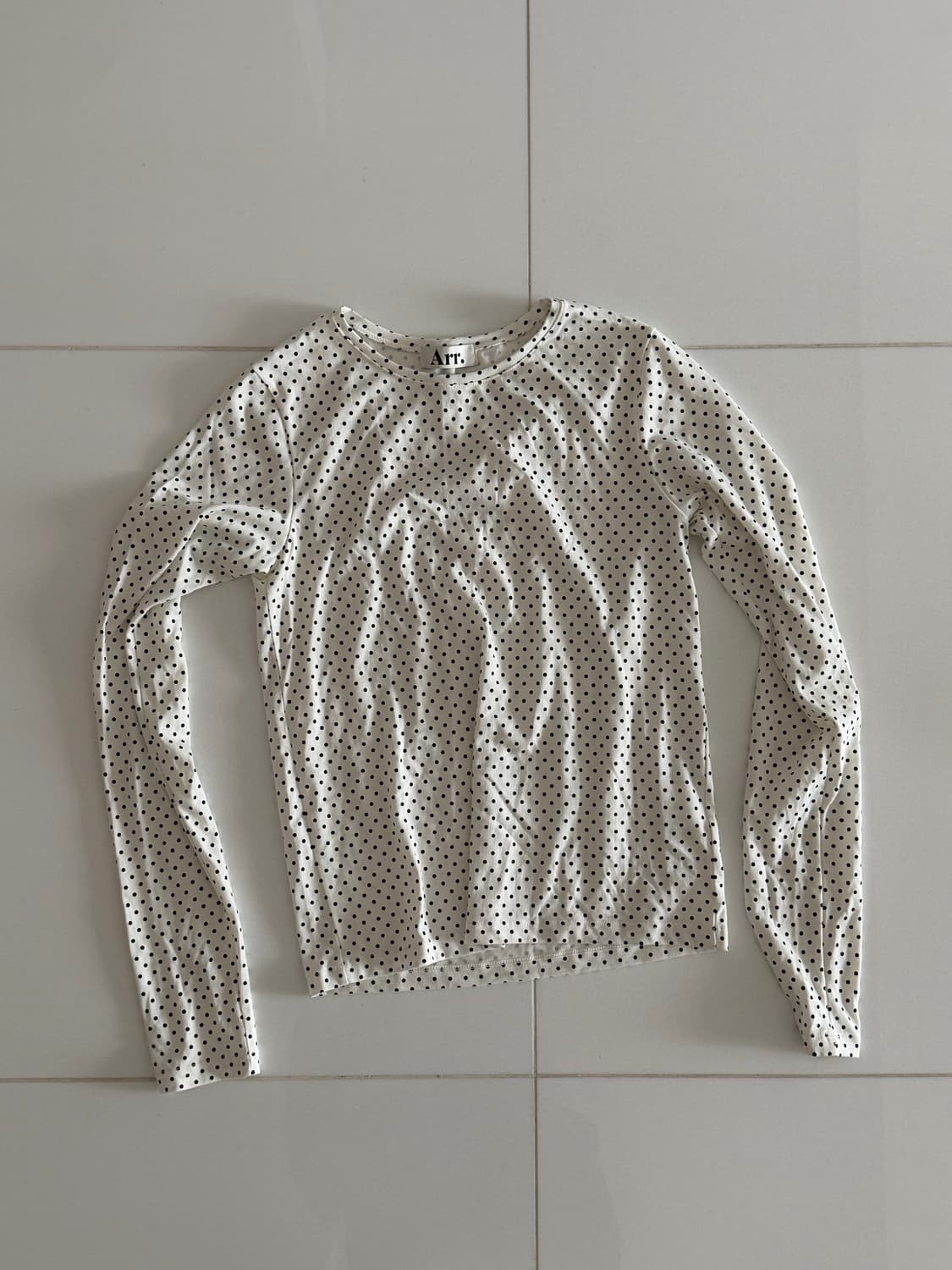 도트 화이트 롱 슬리브  상품이미지4