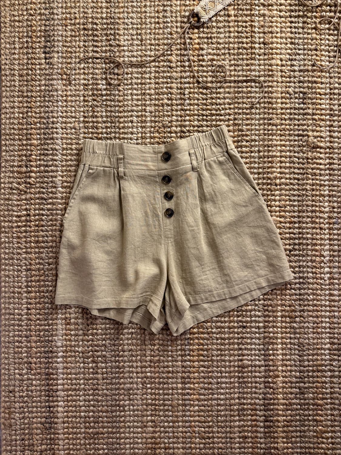 Linen Wood Button Short Pants 0126 상품이미지1