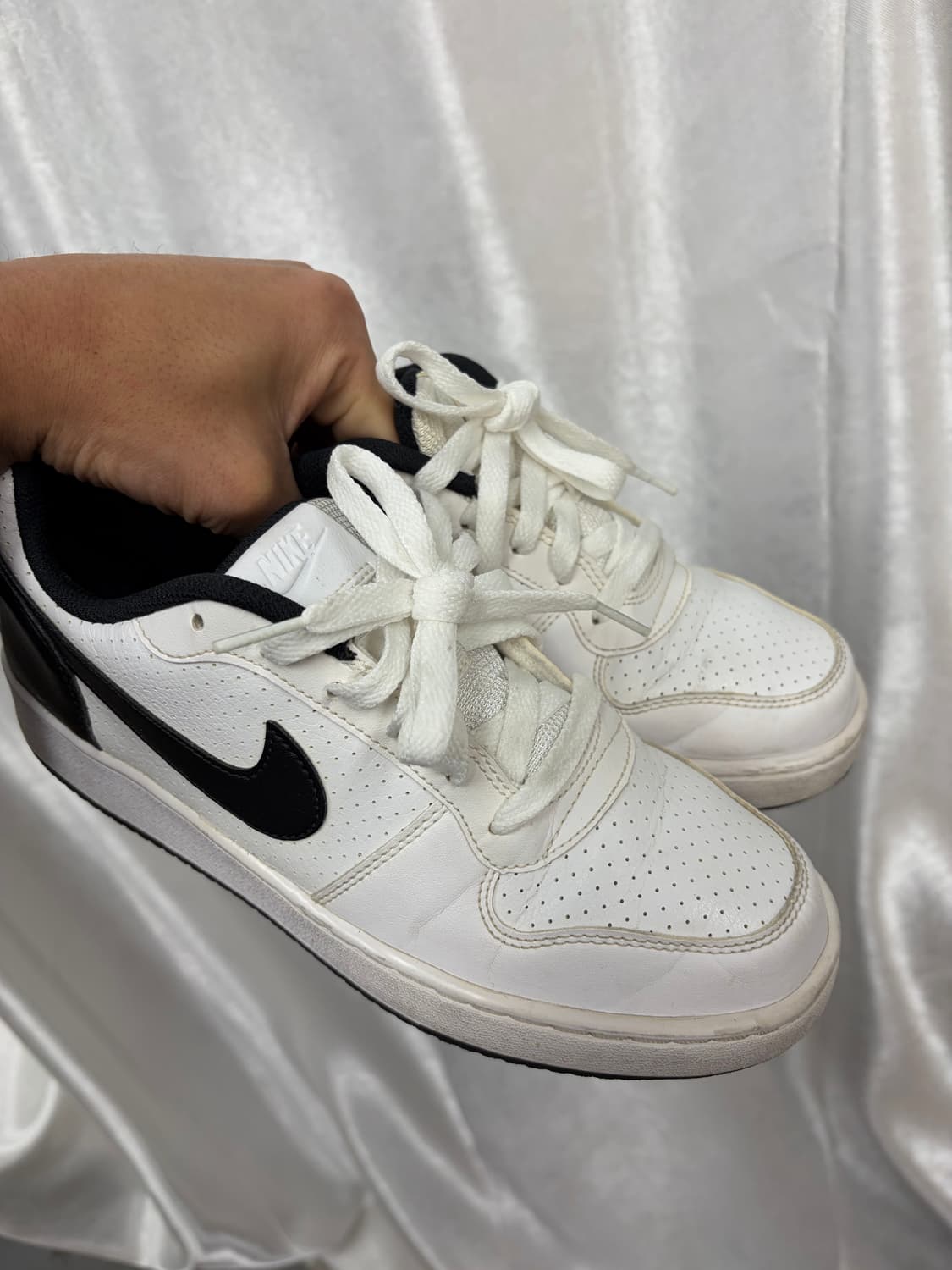 나이키 코트버로우 스니커즈 사이즈245  상품이미지5