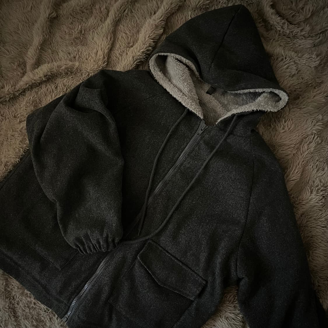 차콜 퍼 후드집업 아우터 상품이미지1