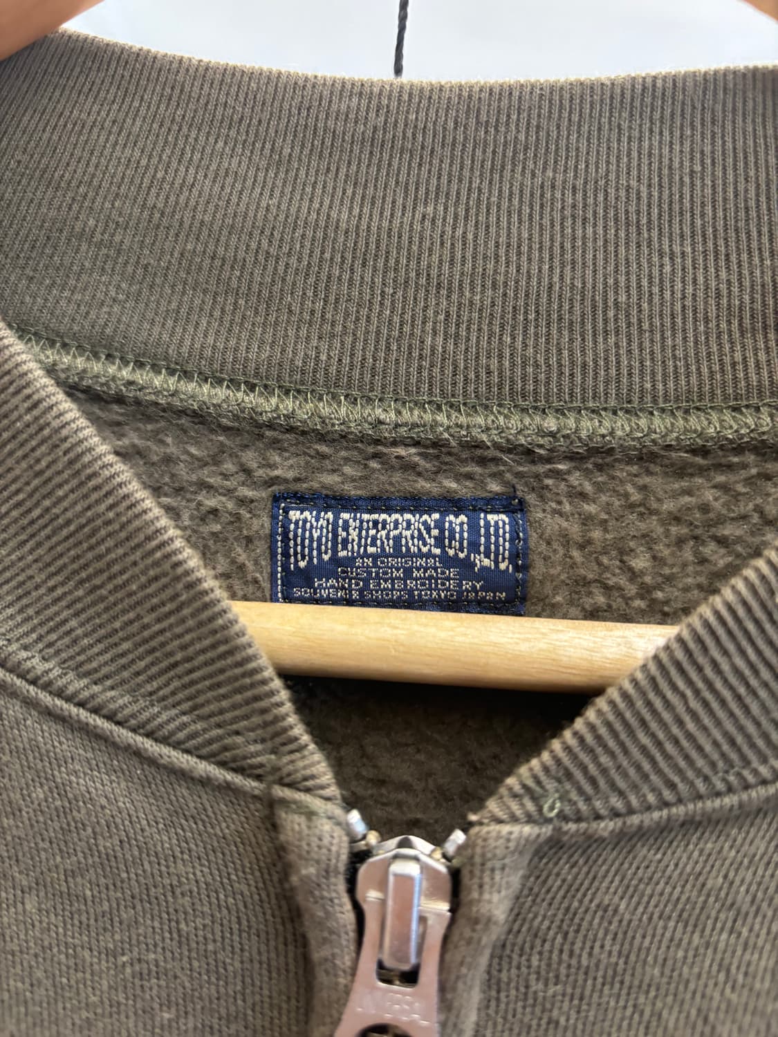 Toyo enterprise souvenir zip-up skajan 상품이미지6