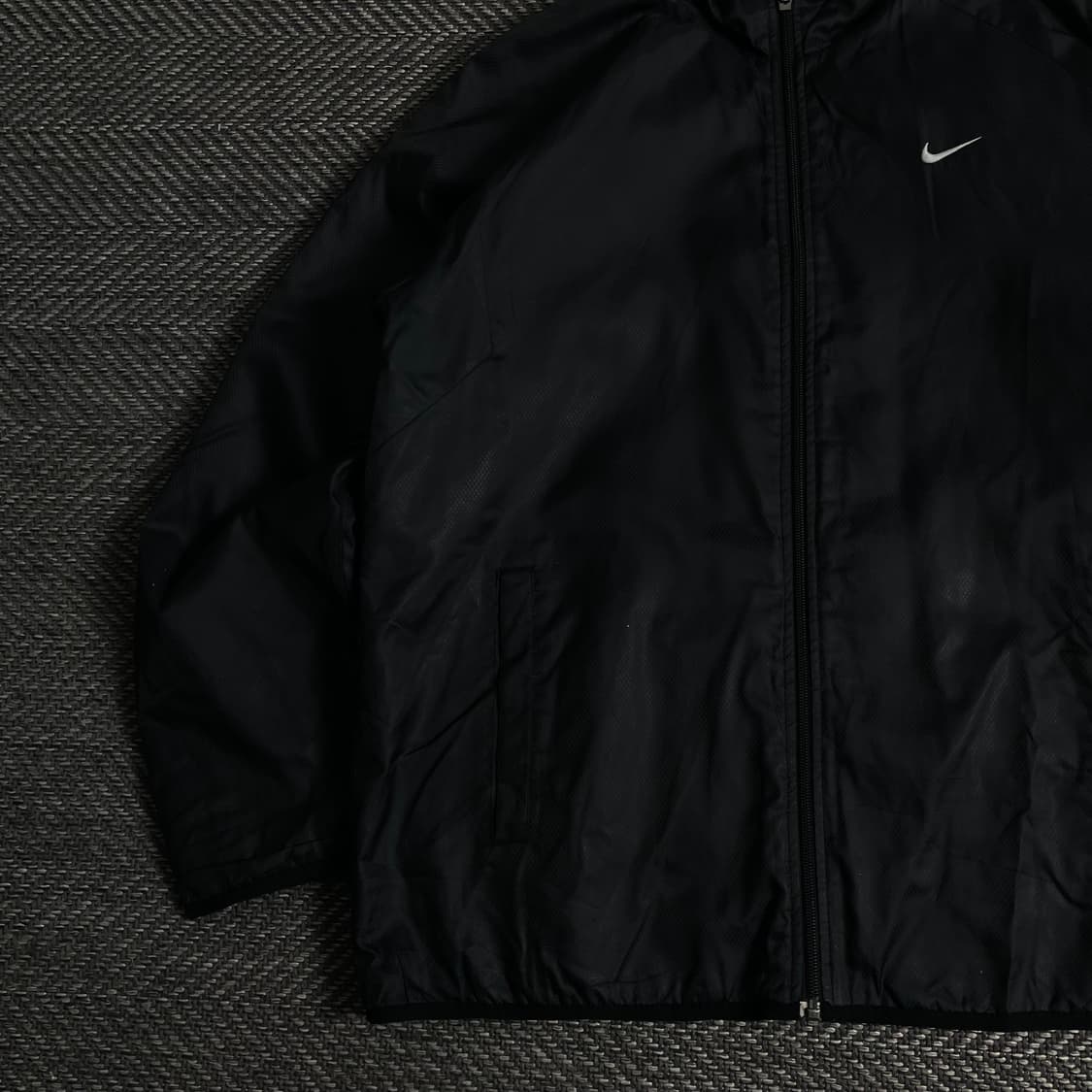 나이키 스우시로고 블랙 바람막이 자켓y 3607 상품이미지4