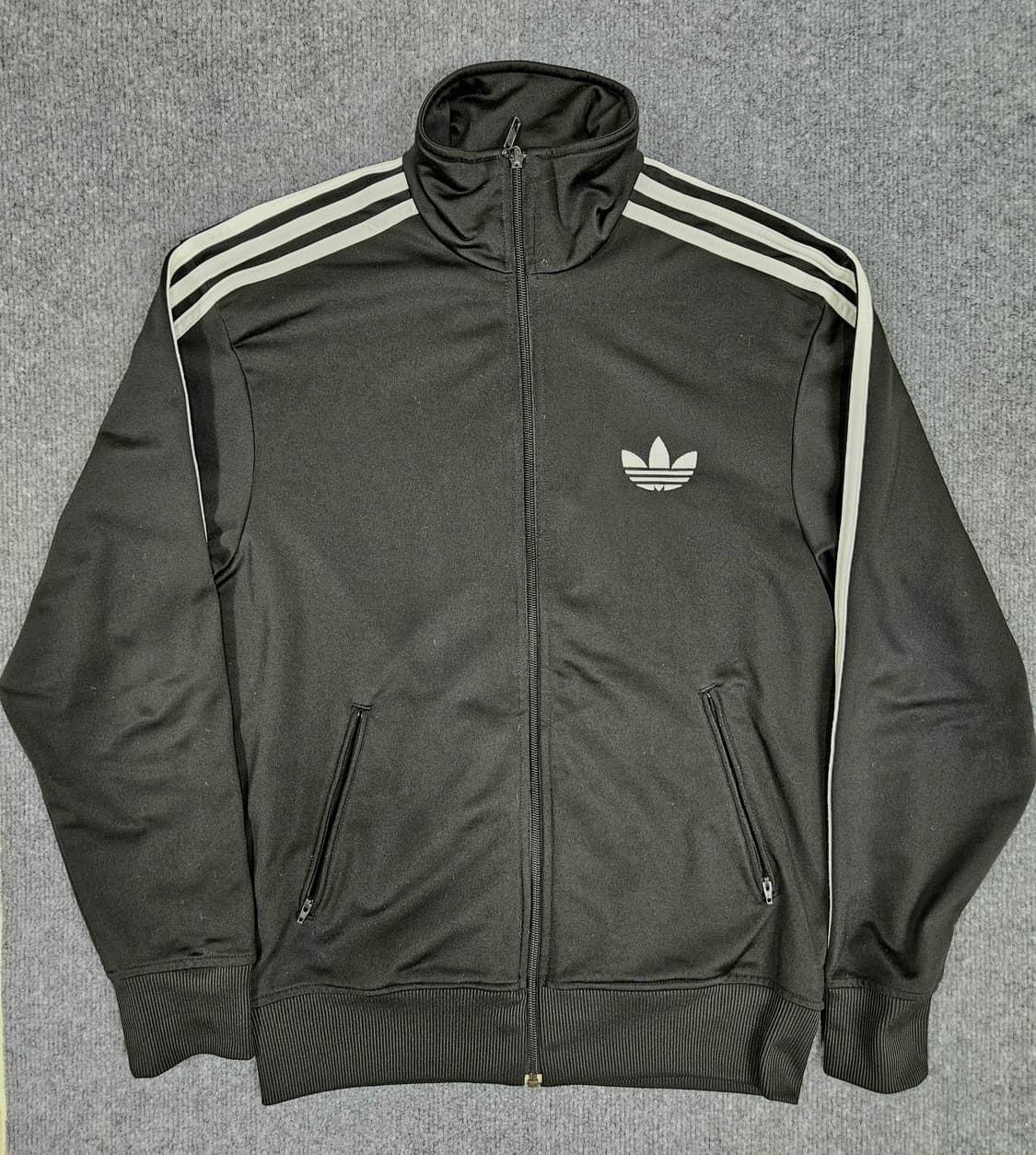 아디다스 파이어버드 져지 블랙 오버핏 (급처) 상품이미지1