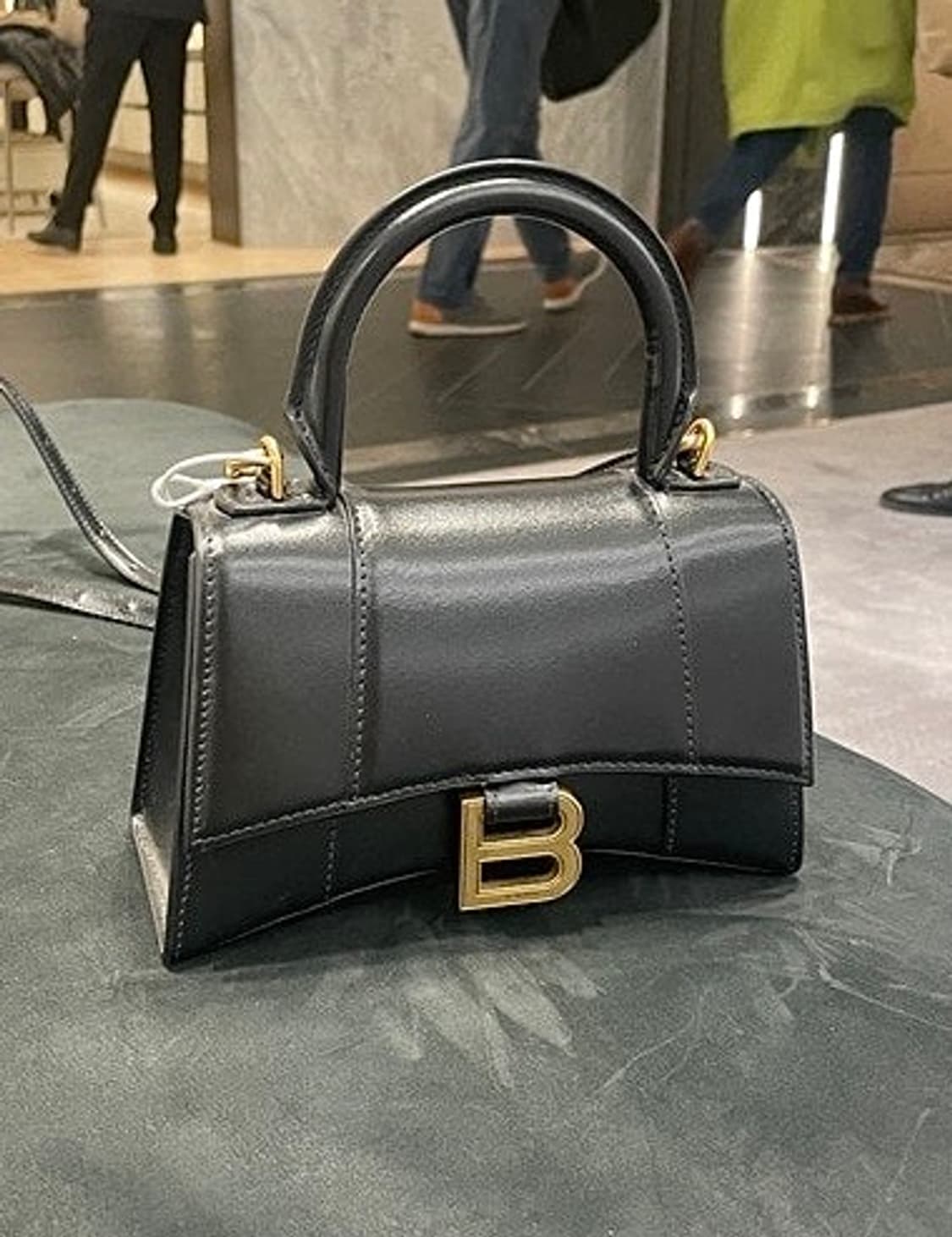 발렌시아가 판매합니다. 상품이미지1