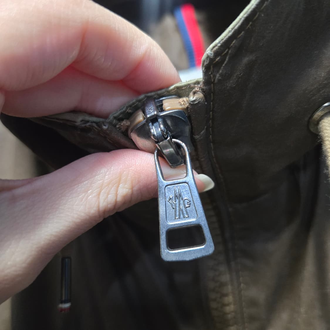 몽클레어 몽클레르 투웨이  나일론 바람막이 97 상품이미지4