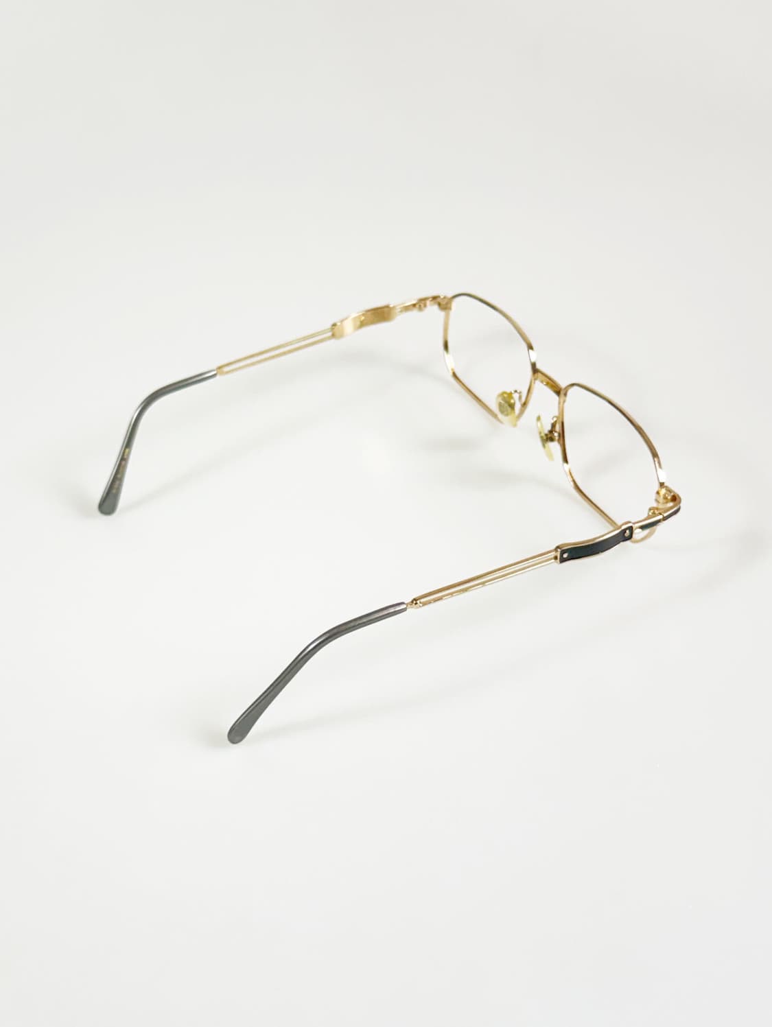 90s 레트로 골드 슬림 스퀘어 메탈 프레임 빈티지 안경 상품이미지4