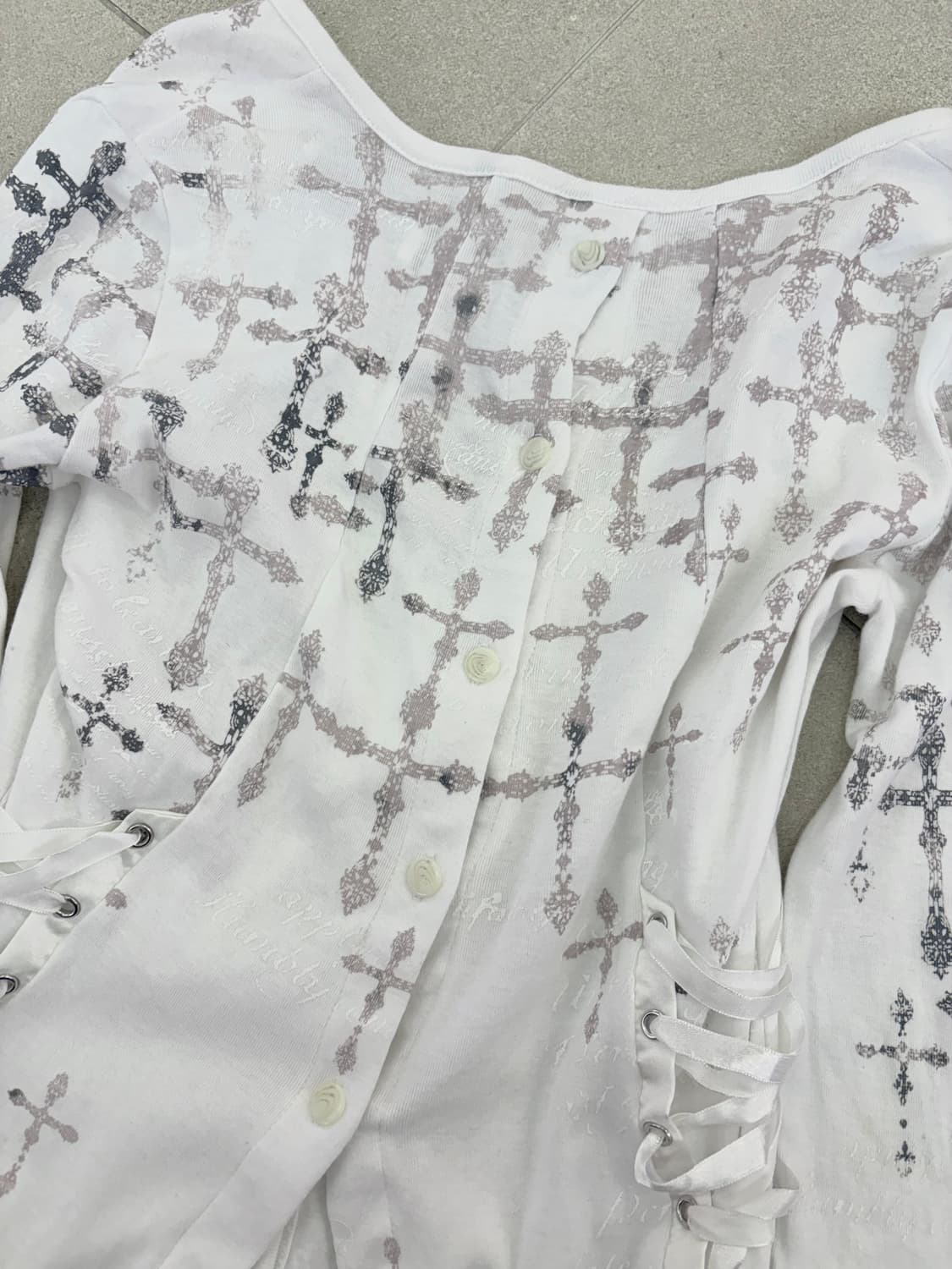 H.naoto 십자 크로스 롱슬리브 상품이미지6