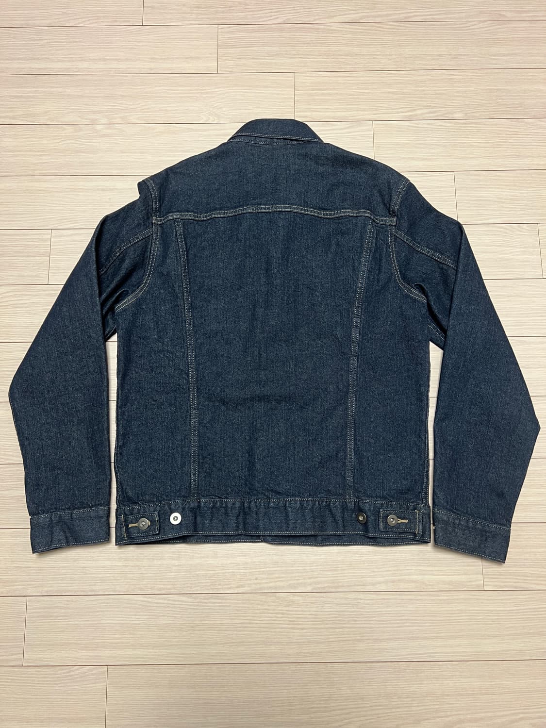 유니클로 U 셀비지 데님 트러커 자켓 / 인디고 / L (미착용) 상품이미지2
