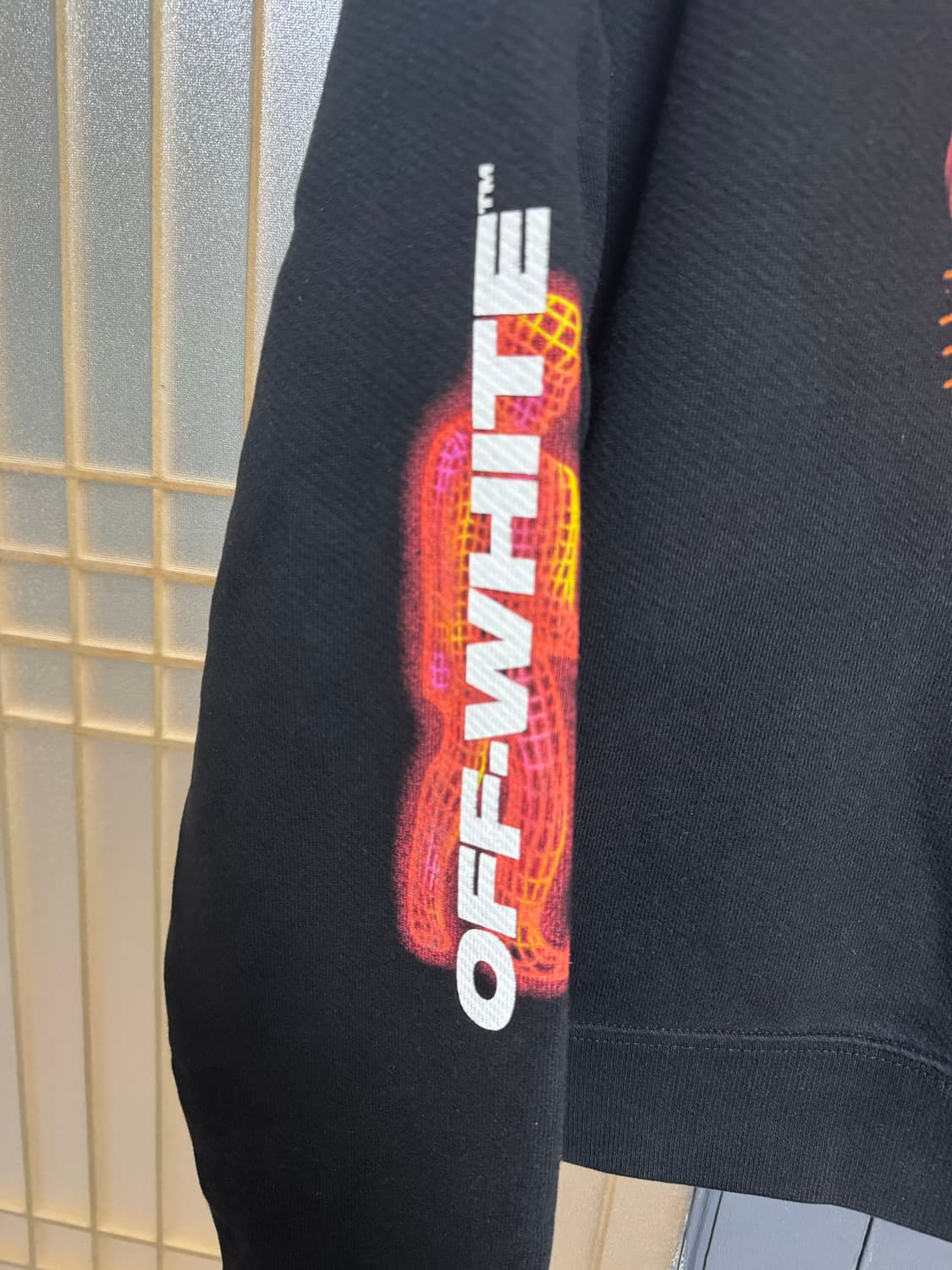 [L]오프화이트 파이어핸드 맨투맨 정품 상품이미지4