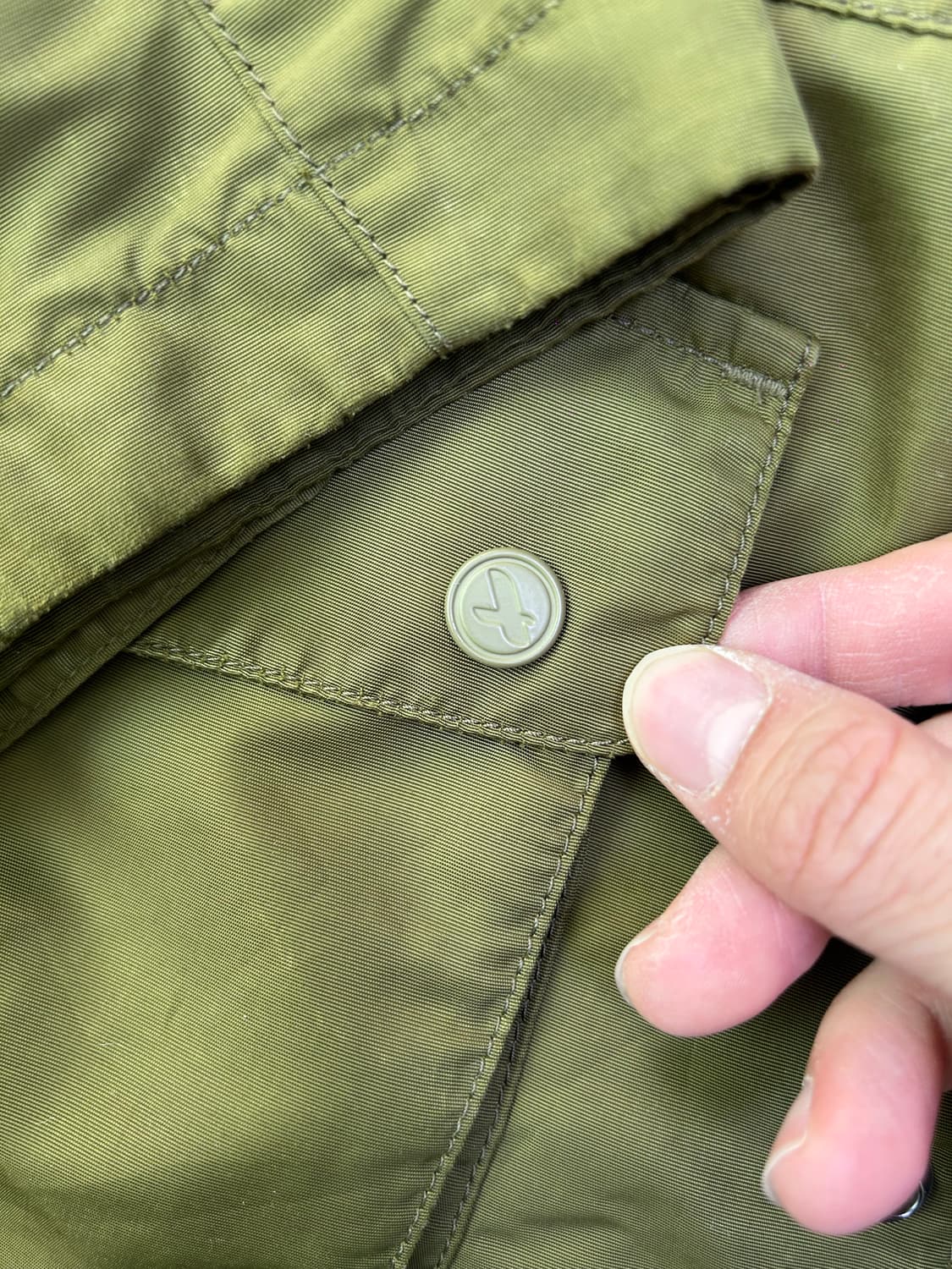 프랑스브랜드 에이글 바람막이 사이즈 105~110 상품이미지3