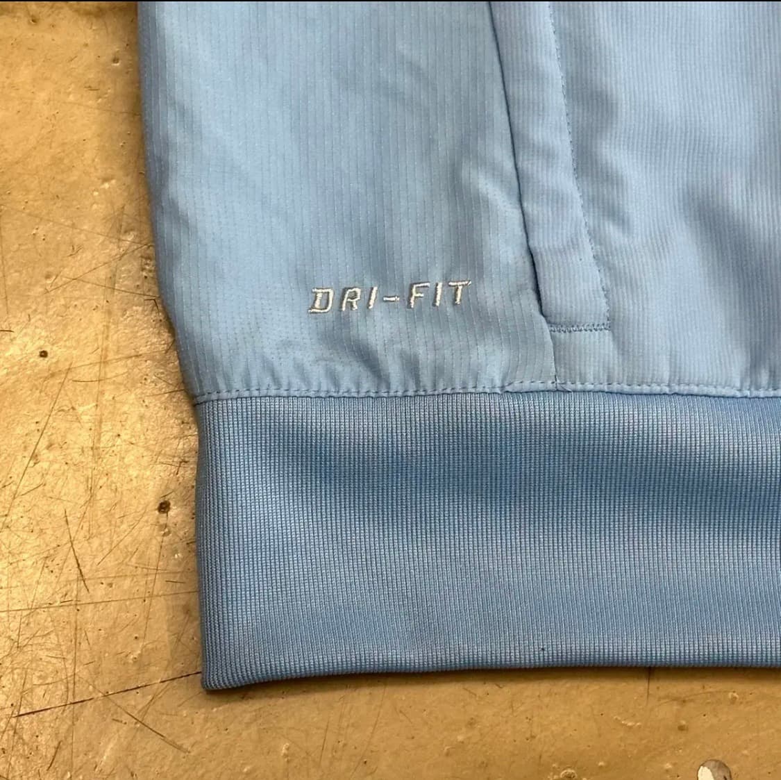 나이키 맨체스터 스카이블루 바람막이 상품이미지5